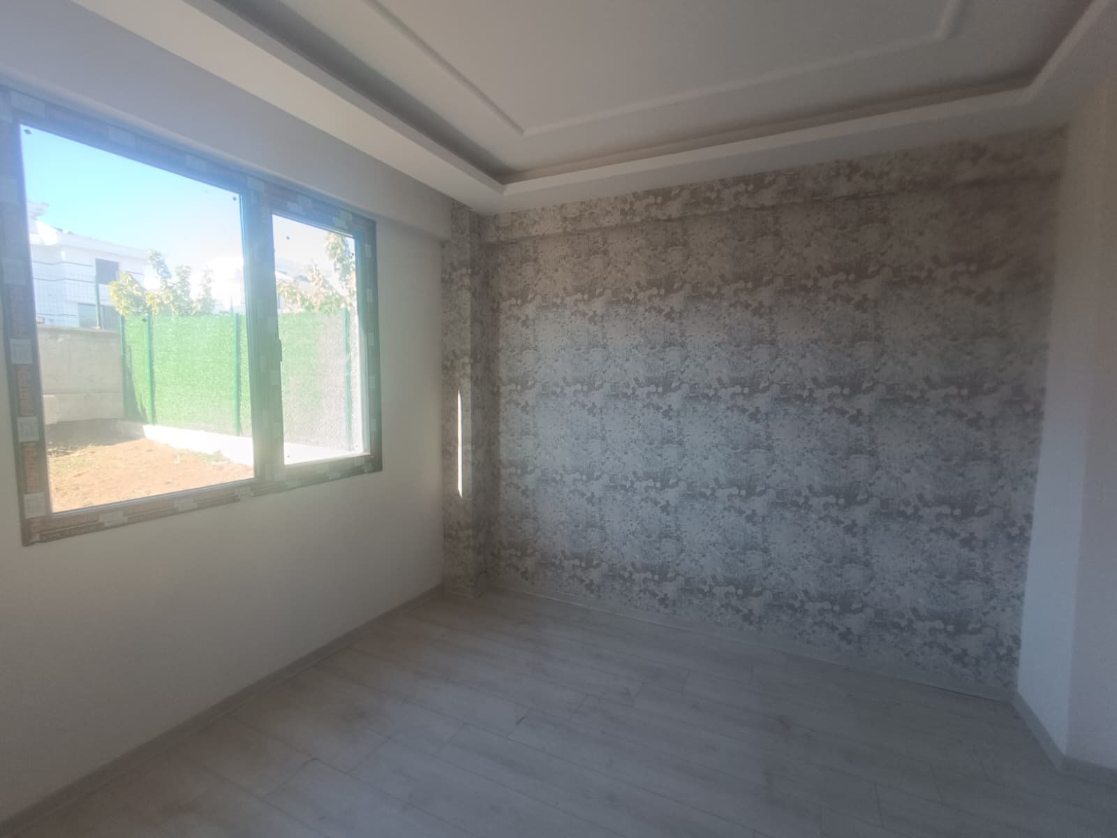 450 EVLER DE SATILIK 6+1 TRİPLEKS VİLLA