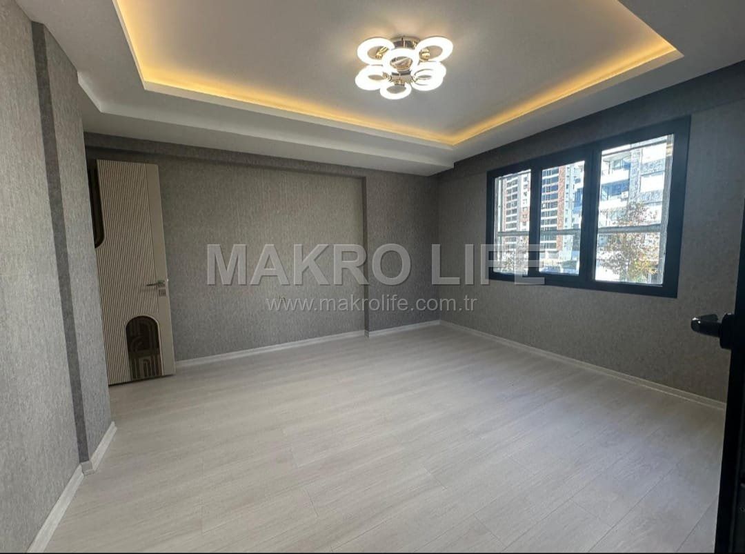 WİNSTON ARKASI KAYALAR YAPIDA 3,5+1 SATILIK ULTRA LÜX DAİRE