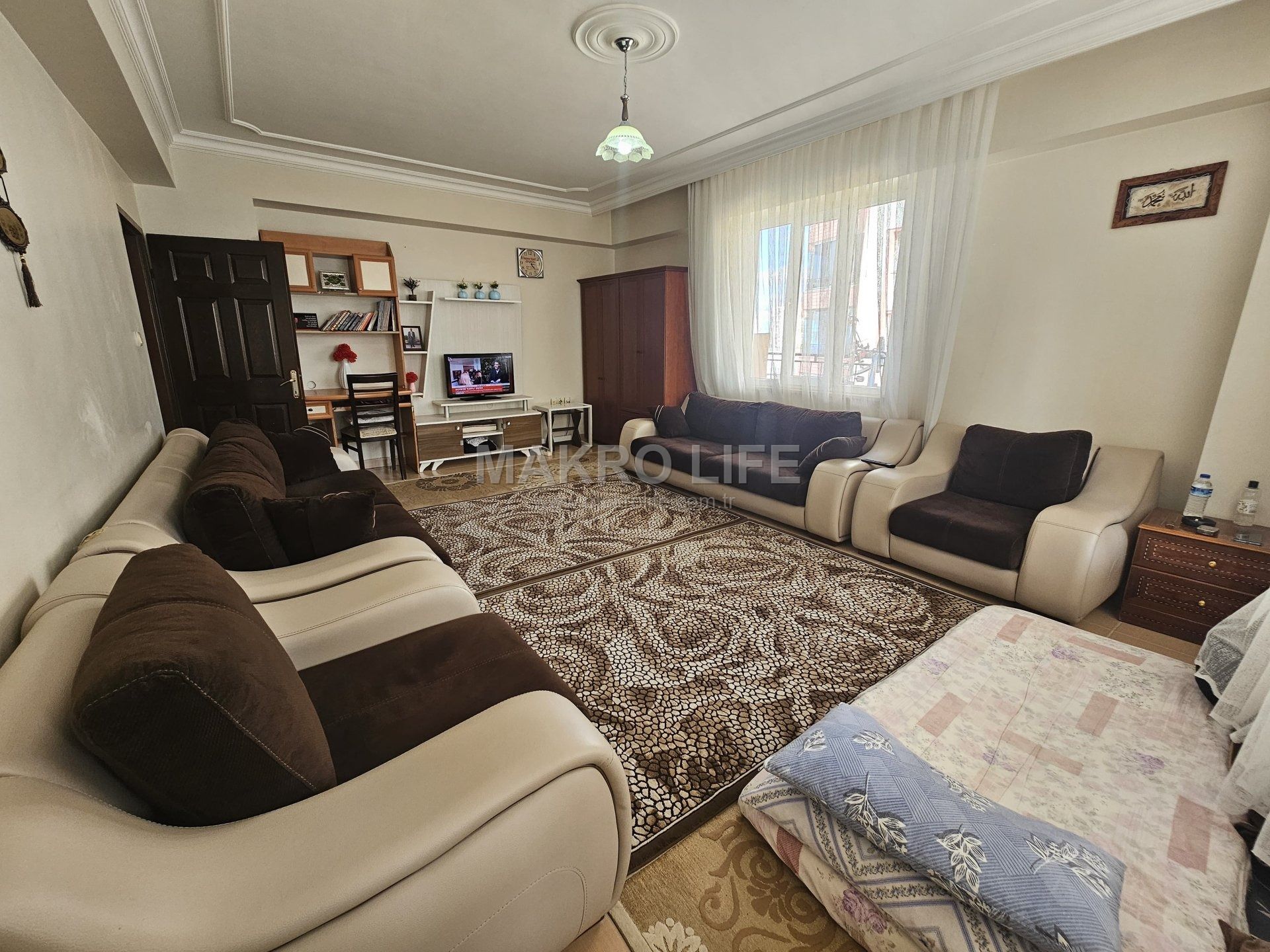 DİCLEKENTİN EN GÜZEL KONUMUNDA SATILIK FUL YAPILI FIRSAT 3+1 DAİRE