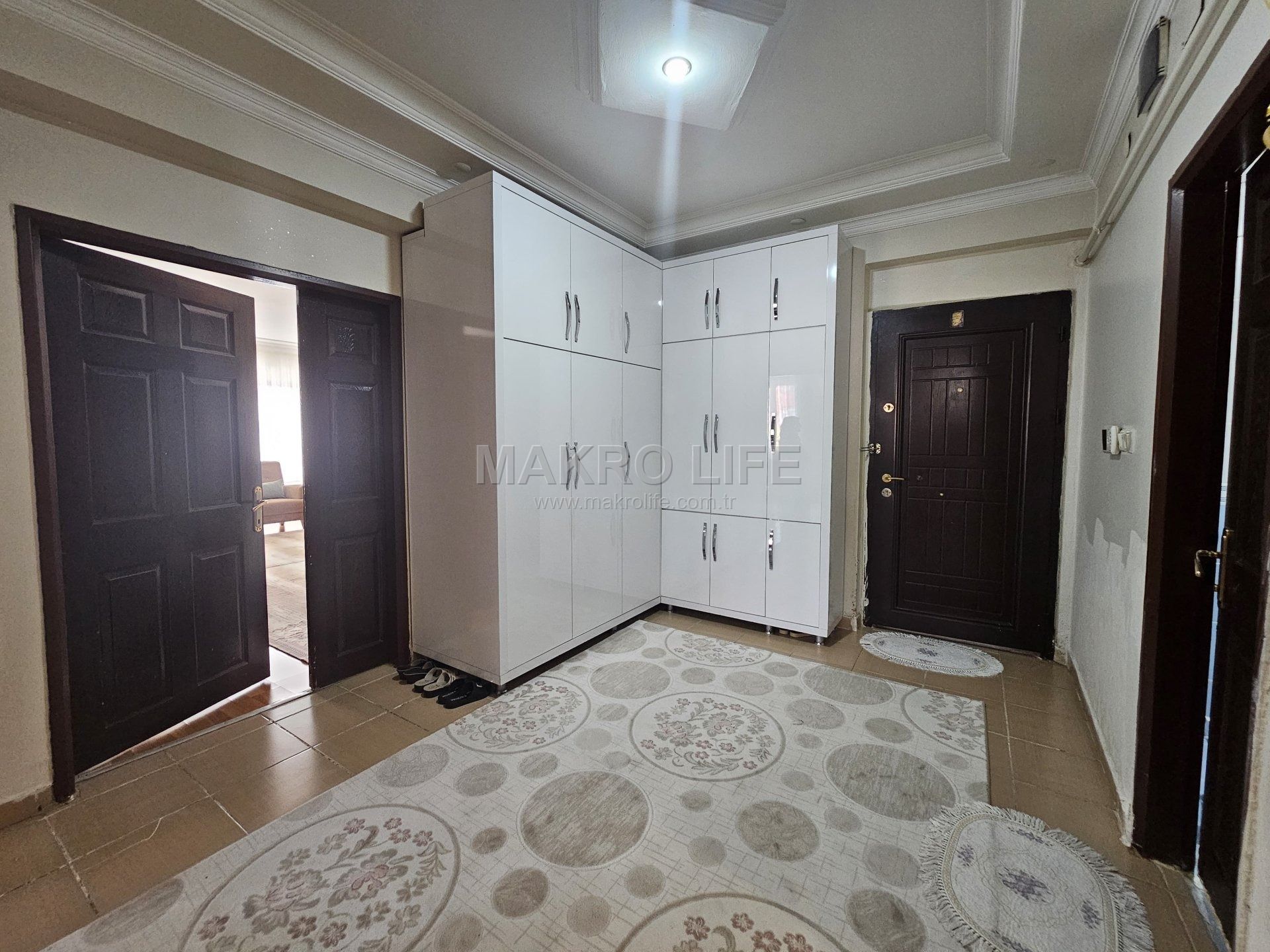 DİCLEKENTİN EN GÜZEL KONUMUNDA SATILIK FUL YAPILI FIRSAT 3+1 DAİRE
