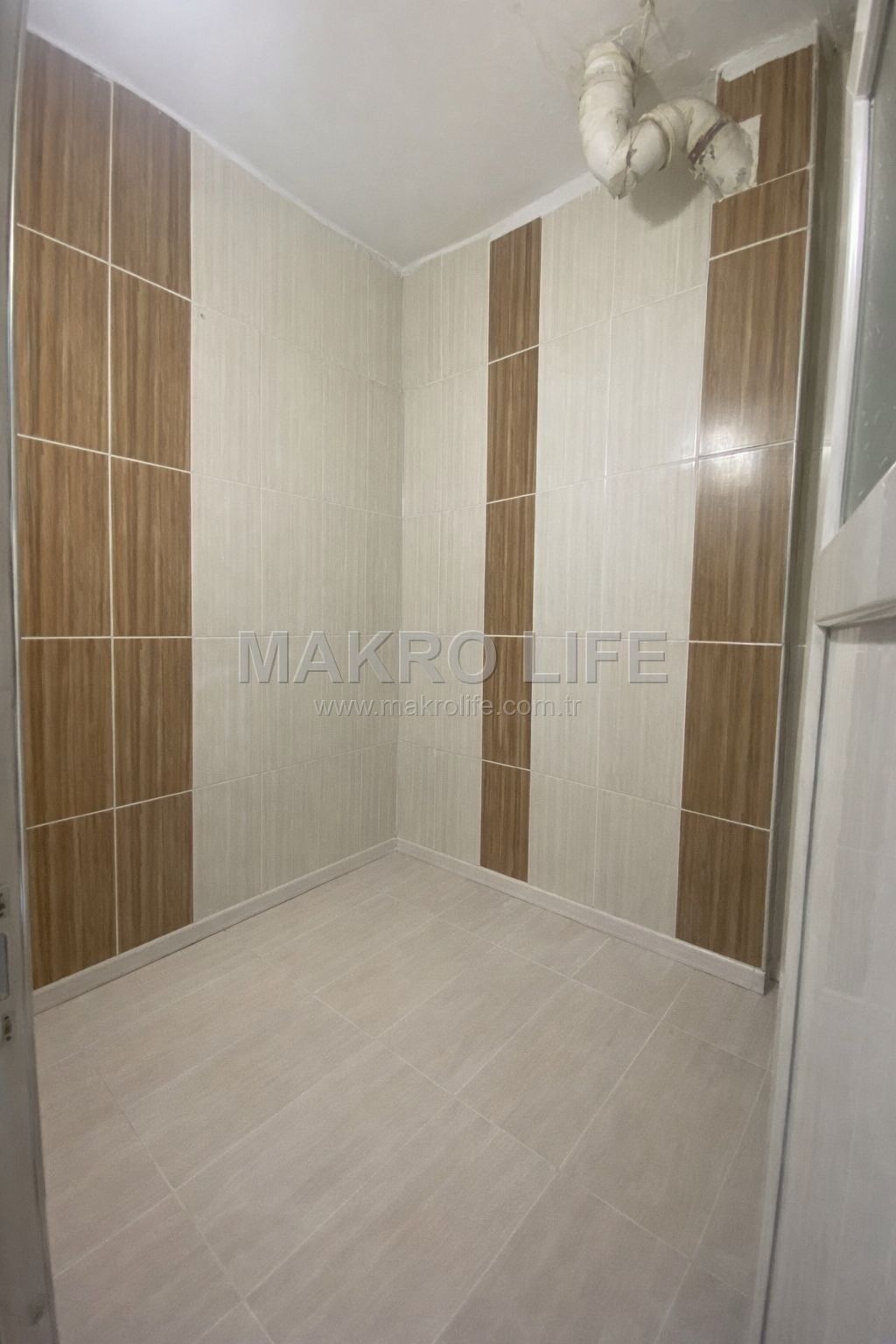 CEZAEVİ ÜST KÖŞEDE DUBLEX 4+1 SATILIK FIRSAT DAİRE