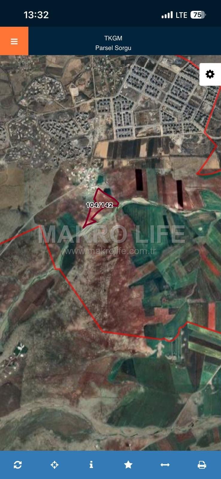OĞLAKLI DA PROJELERİN ORTASINDA İMARA SIFIR SATILIK 5000 M2 TARLA