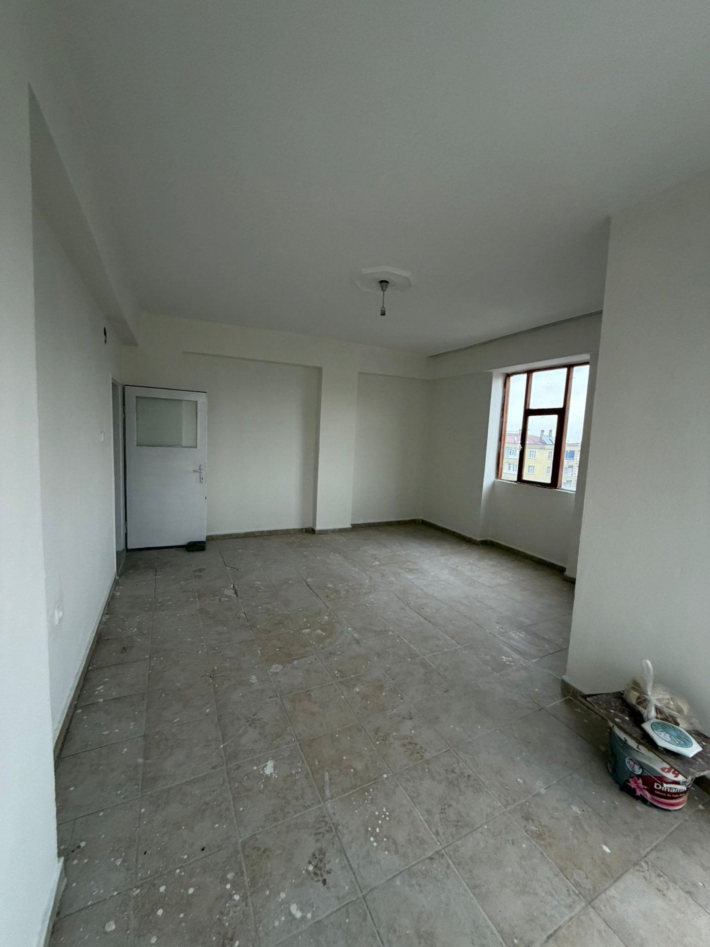 HUZUREVLERİ SON DURAKTA 3+1SATILIK DAİRE