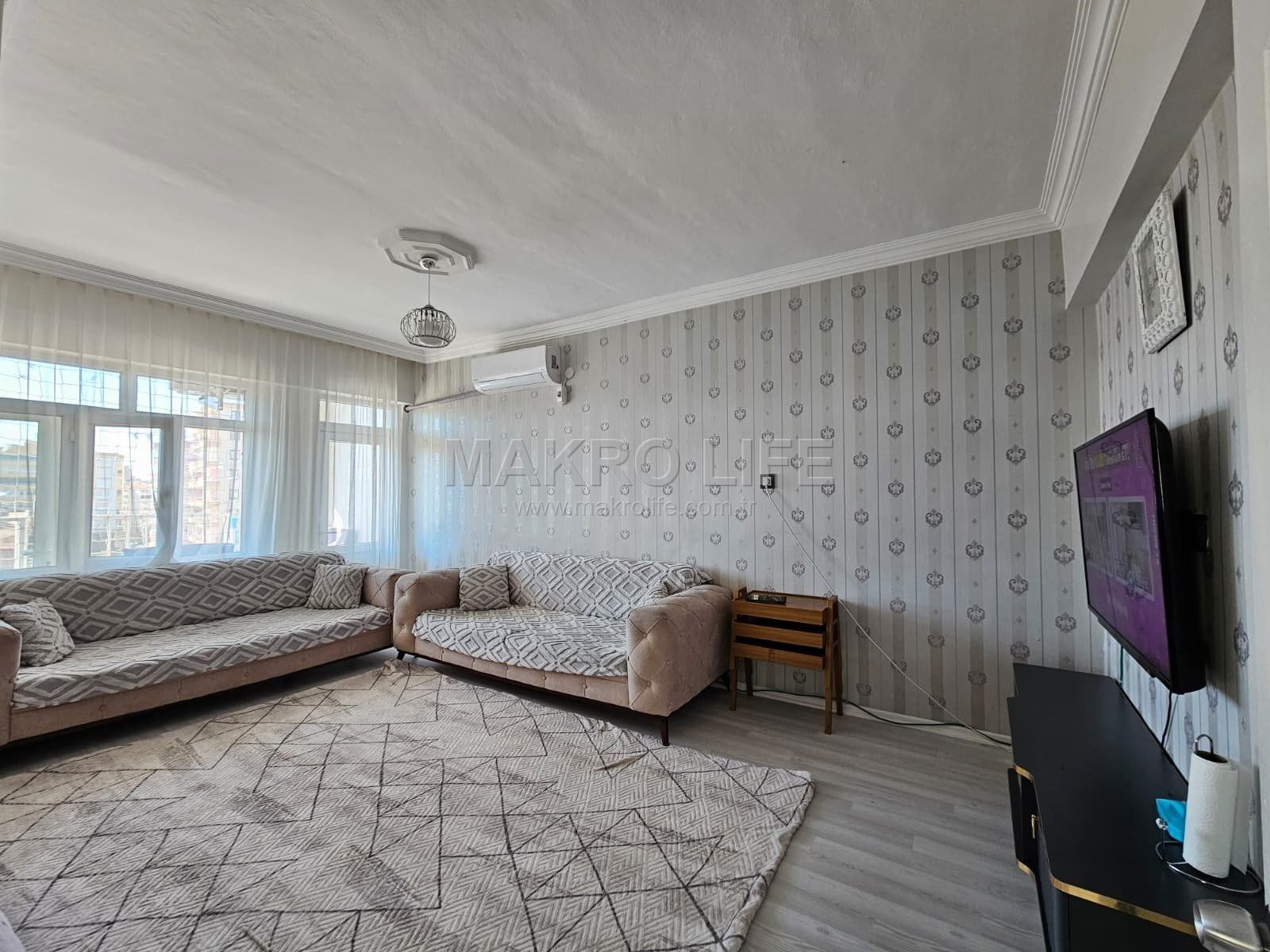 HUZUREVLERİNDE SATILIK 3+1 KOOPERATİF DAİRESİ