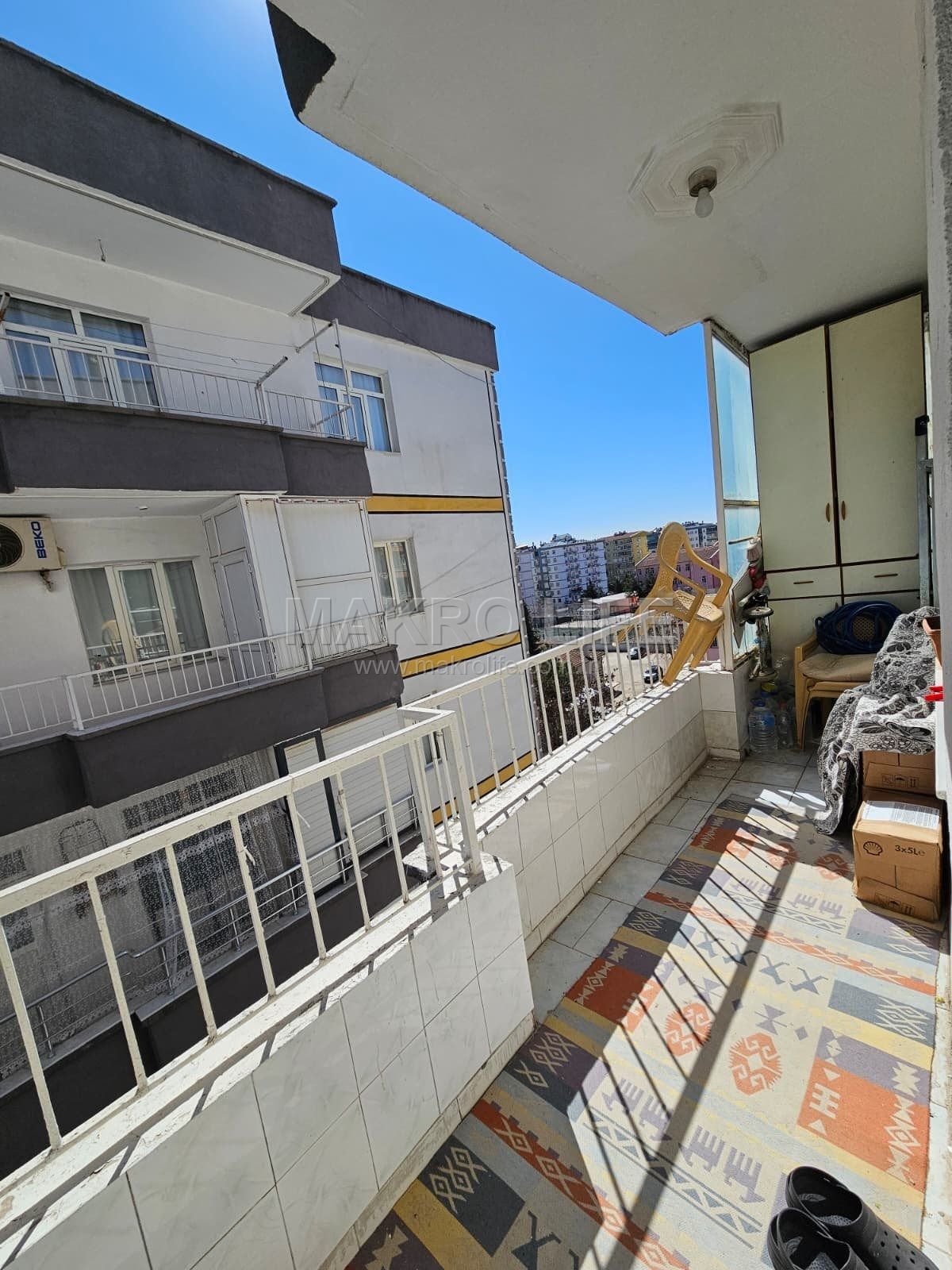 HUZUREVLERİNDE SATILIK 3+1 KOOPERATİF DAİRESİ