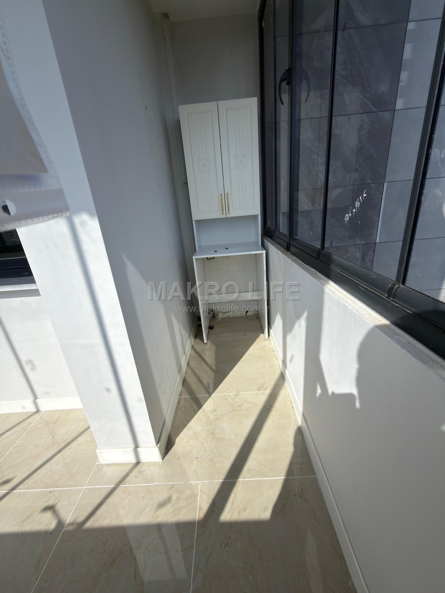 FABRİKA MAHALLESİNDE SATILIK MUHTEŞEM FIRSAT 2+1 DAİRE