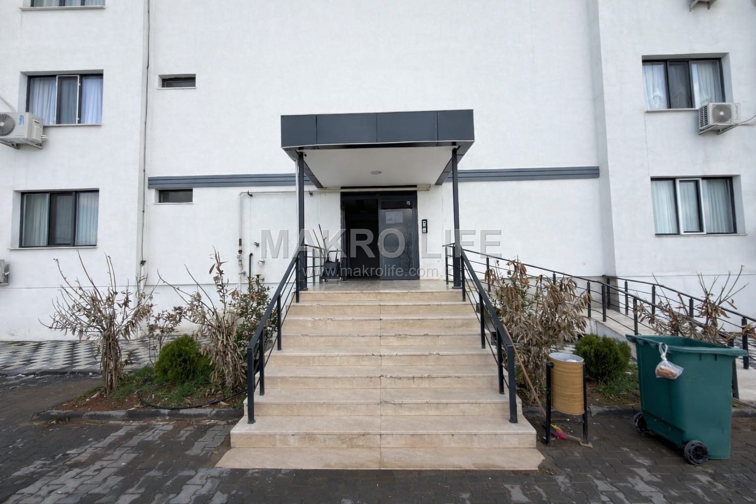 FABRİKA MAHALLESİNDE SATILIK MUHTEŞEM FIRSAT 2+1 DAİRE