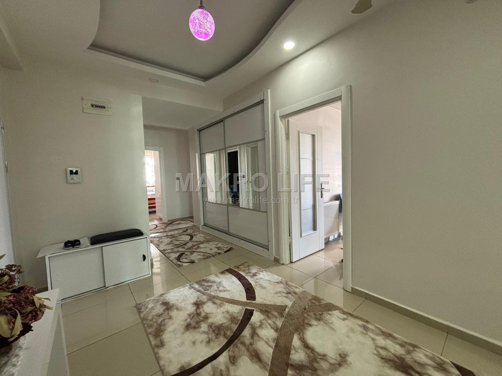 75 CADDE ÜZERİ 4+1 SATILIK FIRSAT DAİRE