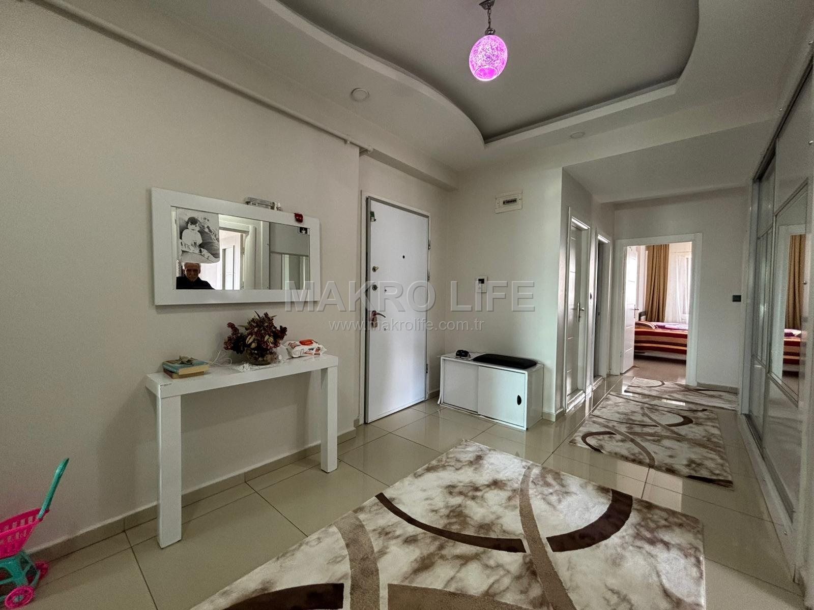 75 CADDE ÜZERİ 4+1 SATILIK FIRSAT DAİRE