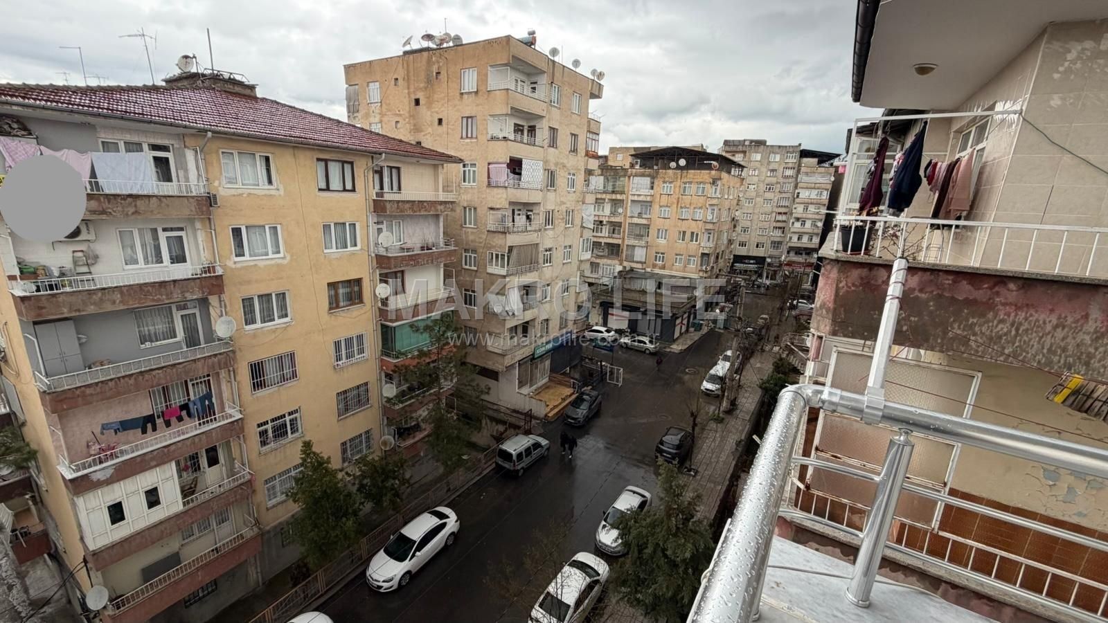 HATBOYU ÇARŞAMBA PAZARI YANINDA 2+1 FULL + FUL YAPILI FIRSAT DAİRE
