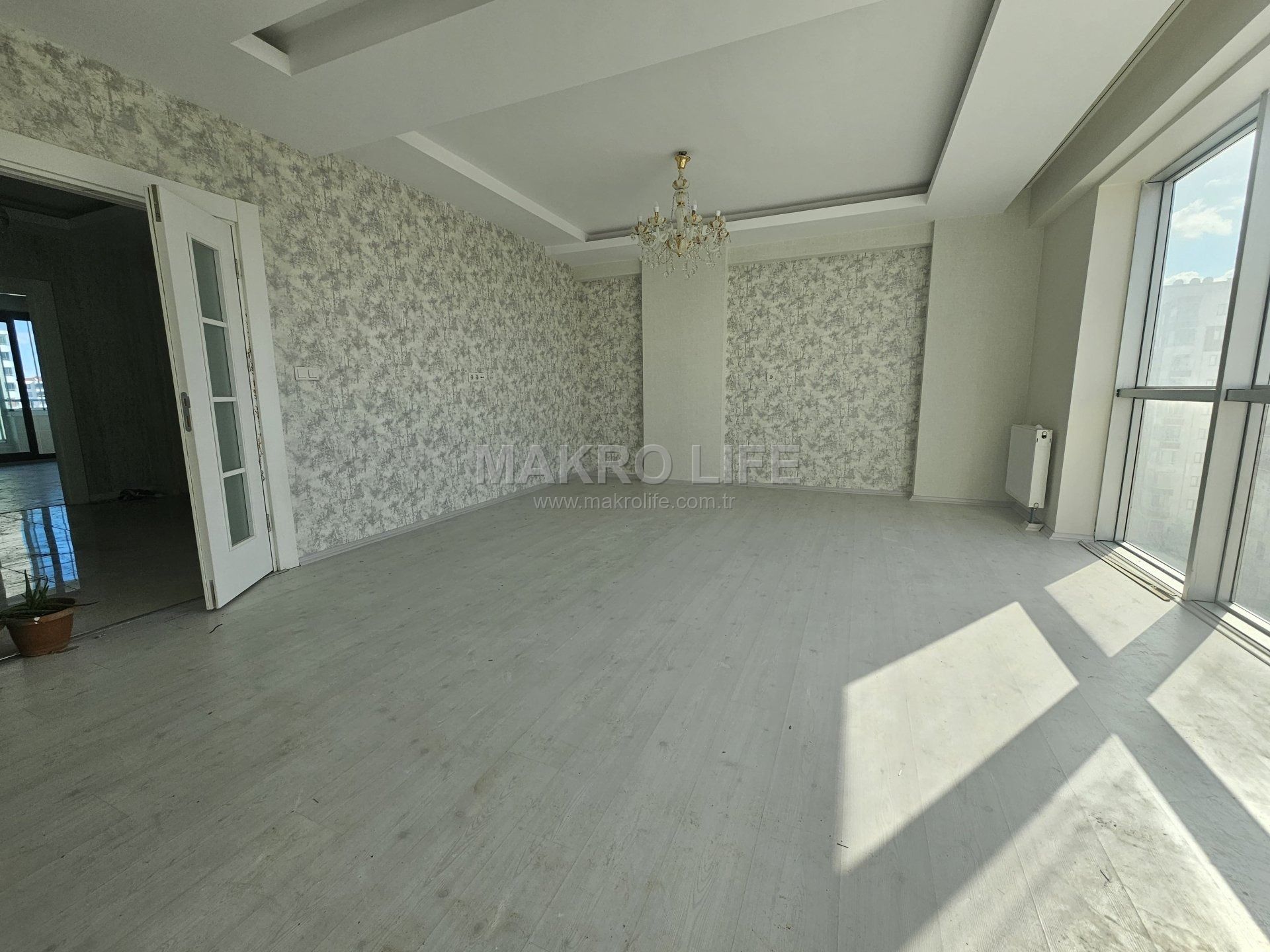 LUNAPARK KARŞISI ACİL SATILIK FIRSAT 4+1 DAİRE