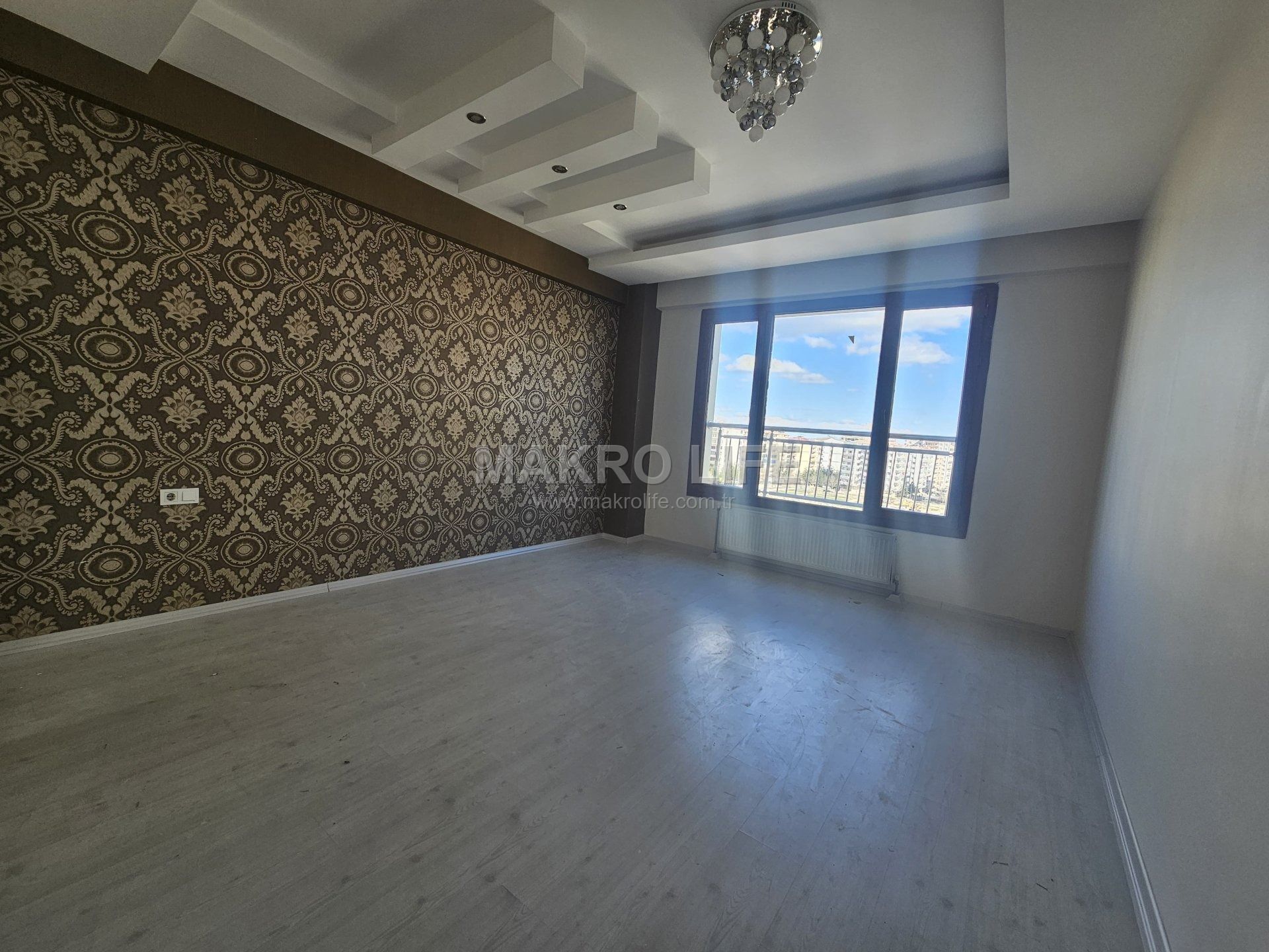 LUNAPARK KARŞISI ACİL SATILIK FIRSAT 4+1 DAİRE