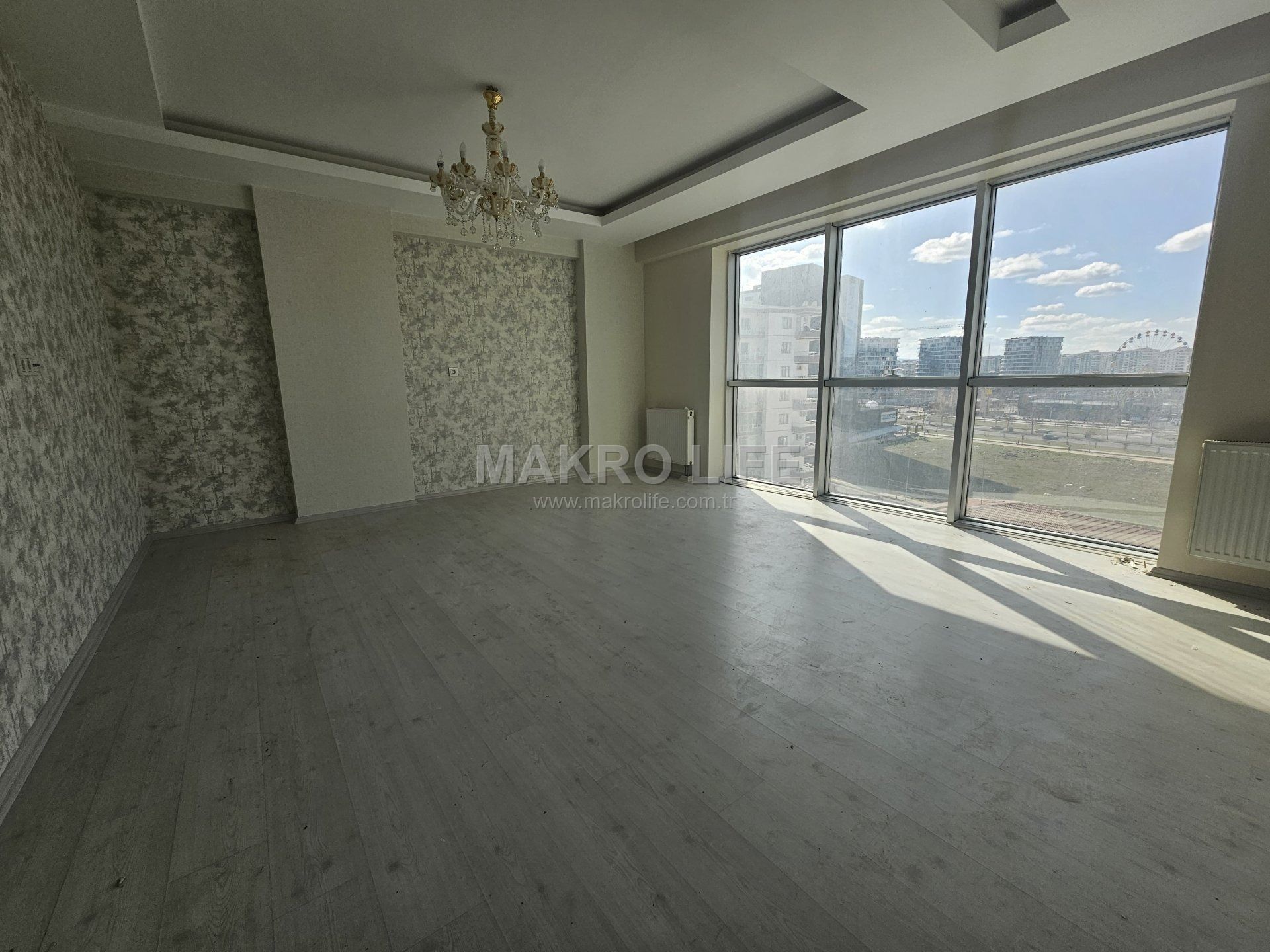 LUNAPARK KARŞISI ACİL SATILIK FIRSAT 4+1 DAİRE