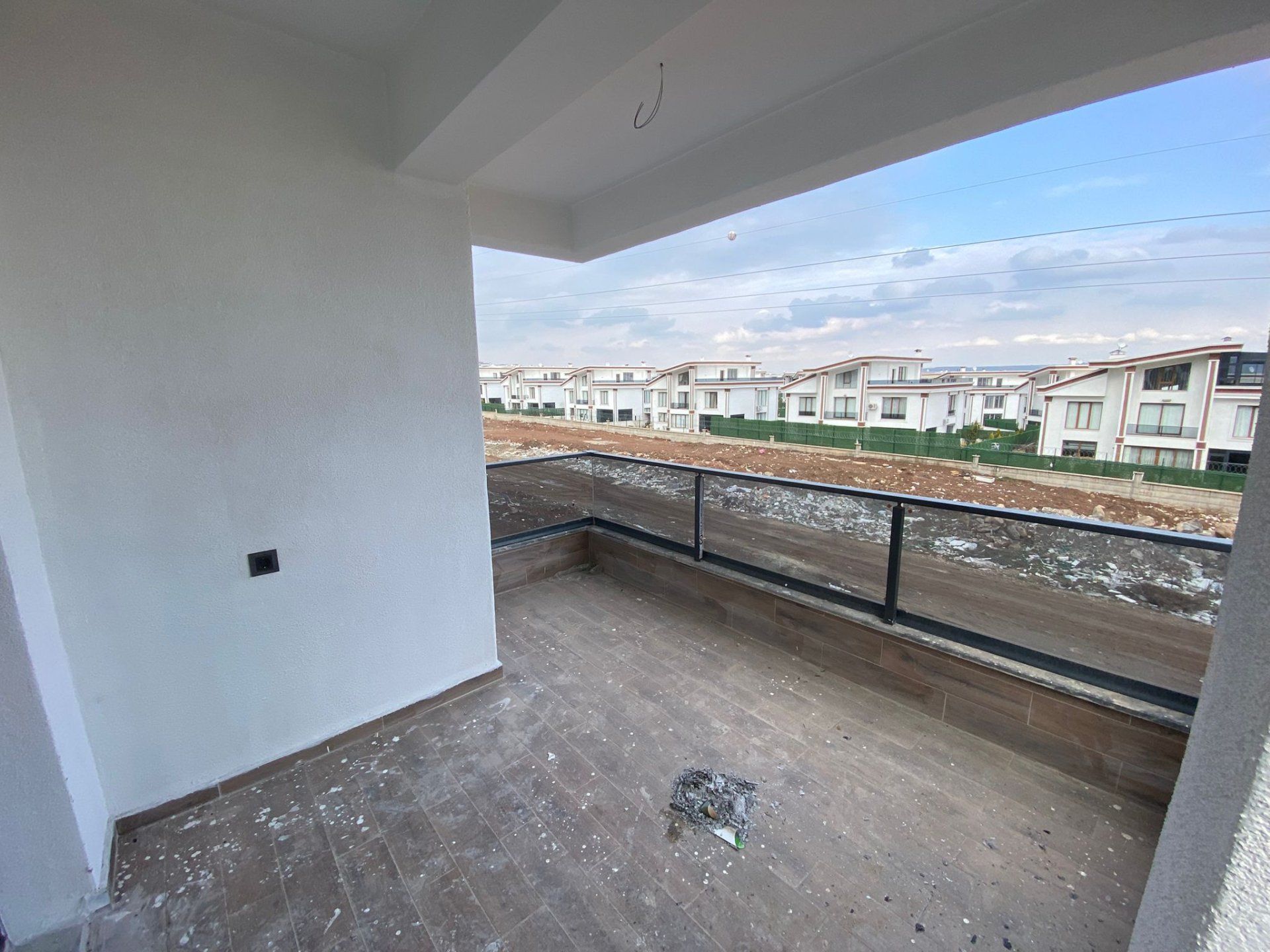 SIFIR SATILIK 3+1 DAİRE