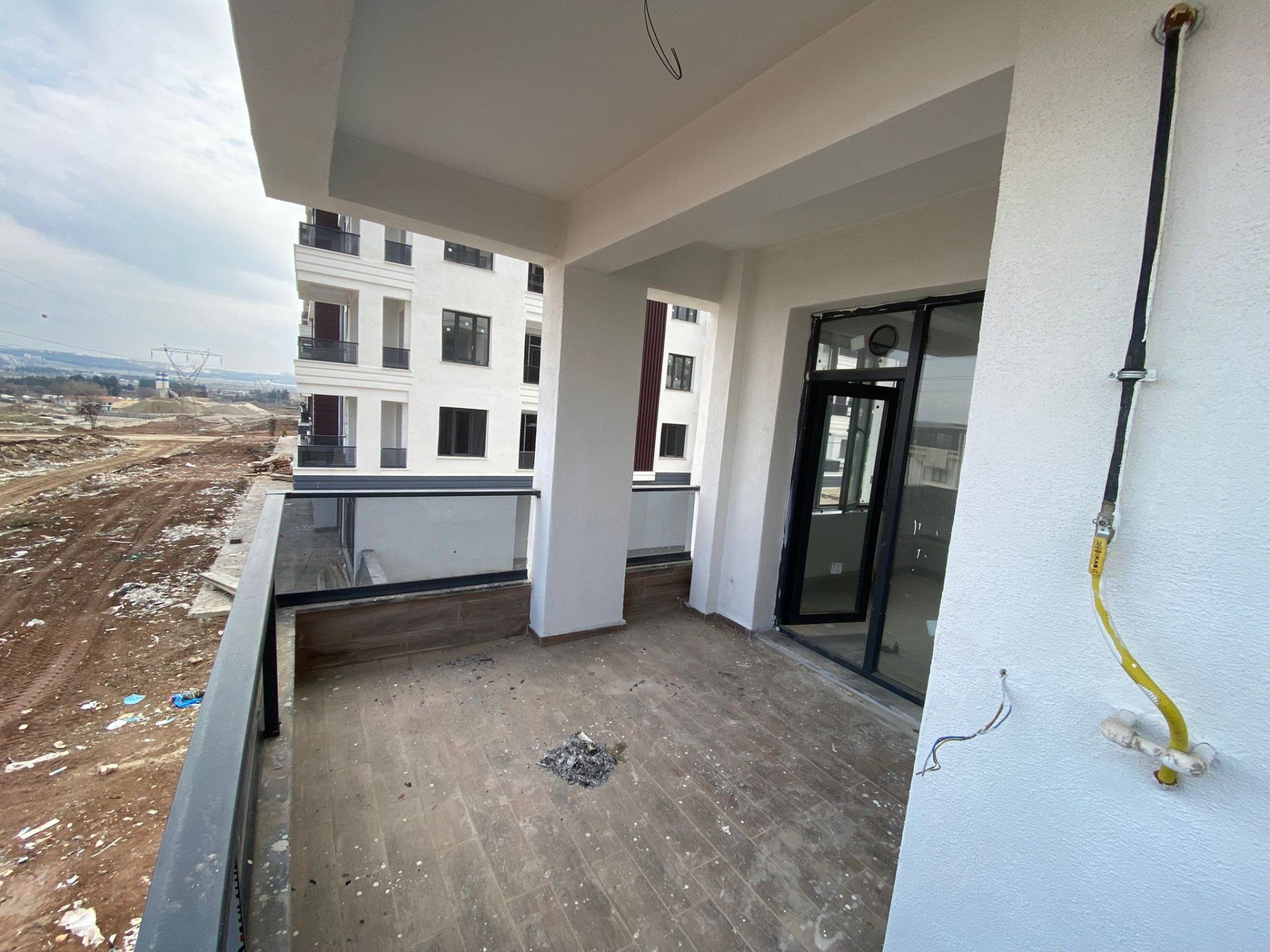 SIFIR SATILIK 3+1 DAİRE