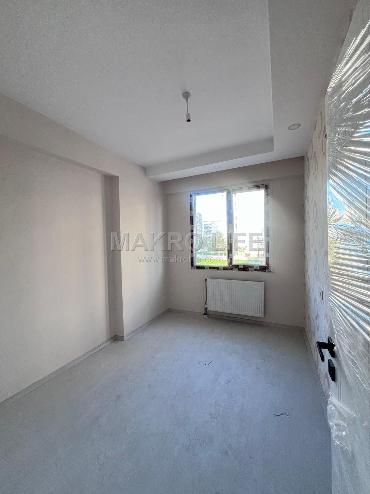 ESKİ SİVEREK CADDEİ'NDE TAŞINMAYA HAZIR 3+1 DAİRE