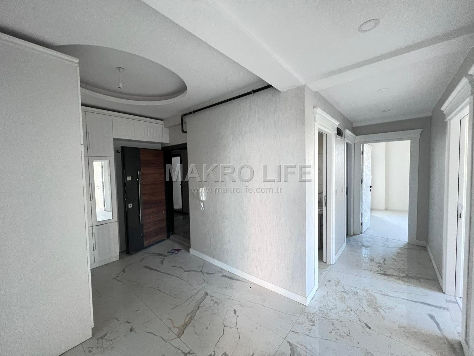 ESKİ SİVEREK CADDEİ'NDE TAŞINMAYA HAZIR 3+1 DAİRE