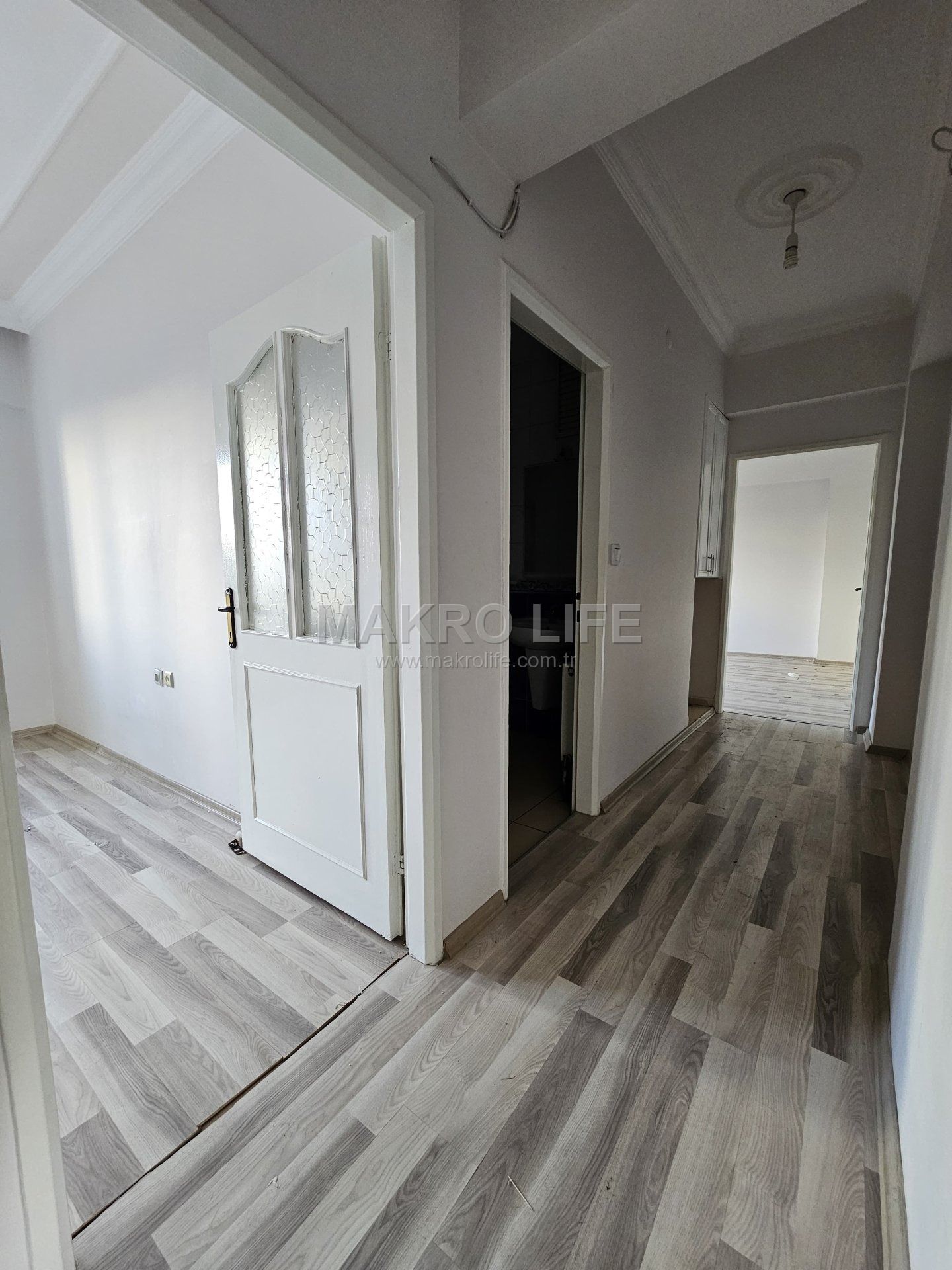 METROPOL 1 SİTESİNDE ACİL SATILIK FIRSAT 3+1 DAİRE