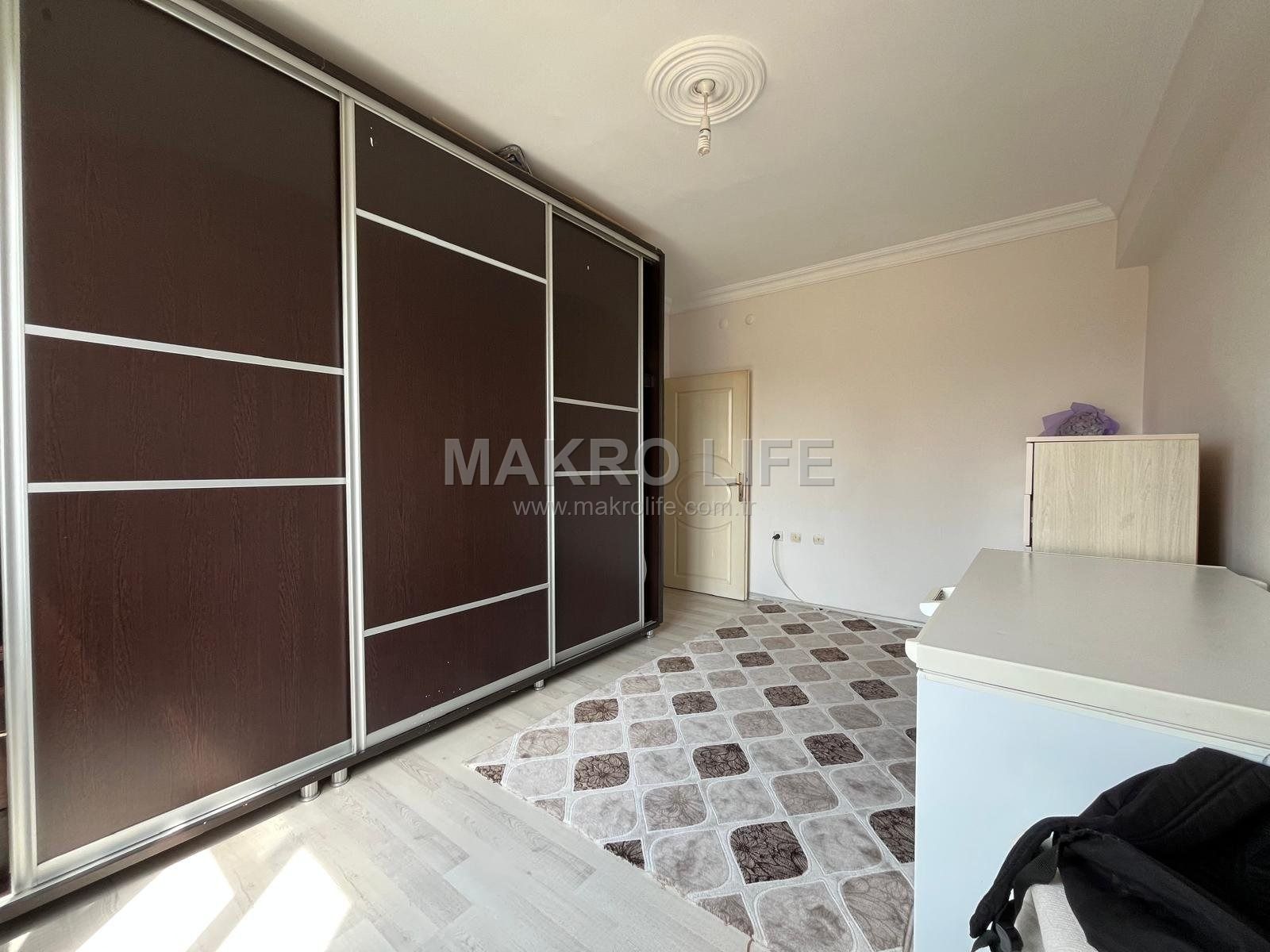 BAĞCILAR NEVROZ PARK CİVARINDA FULL YAPILI 3+1 FIRSAT DAİRE