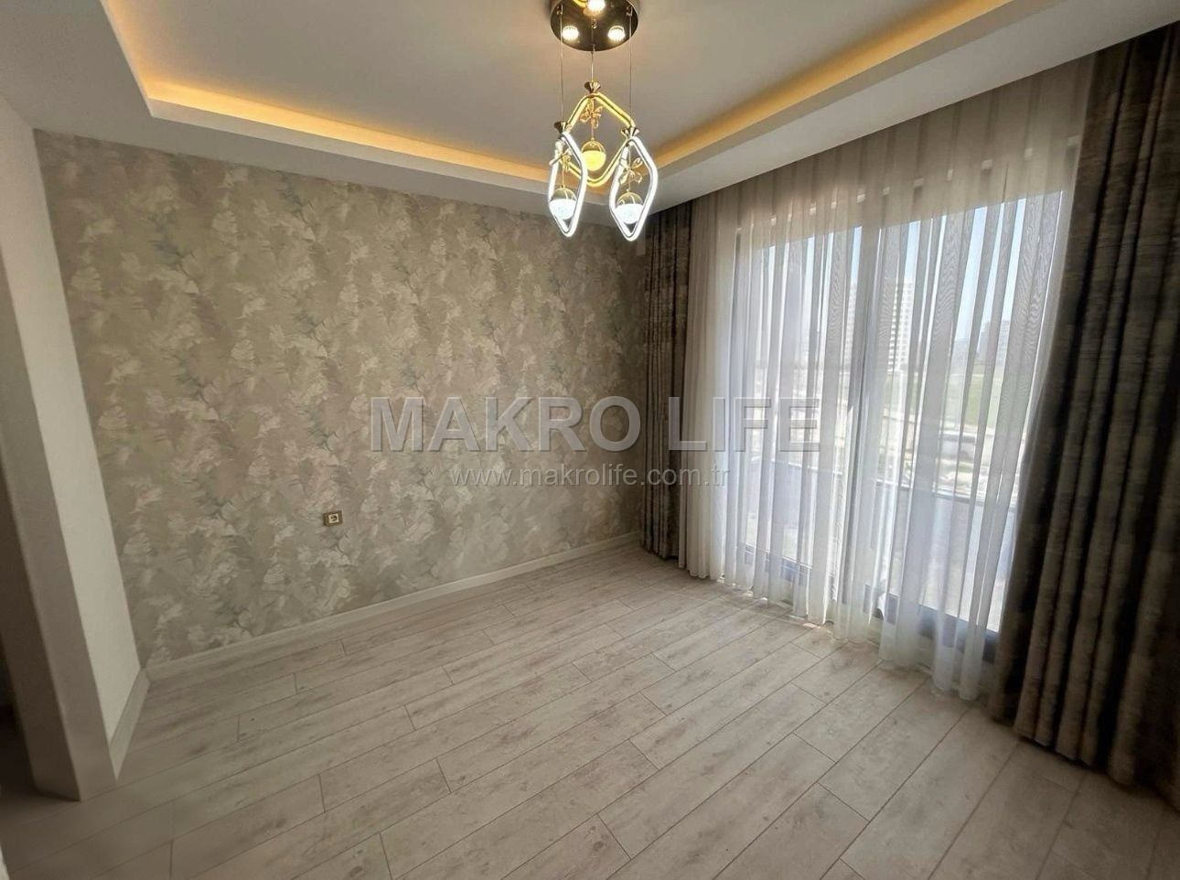 50.YOL ÜZERİNDE 2,5+1 KİRALİK DAİRE