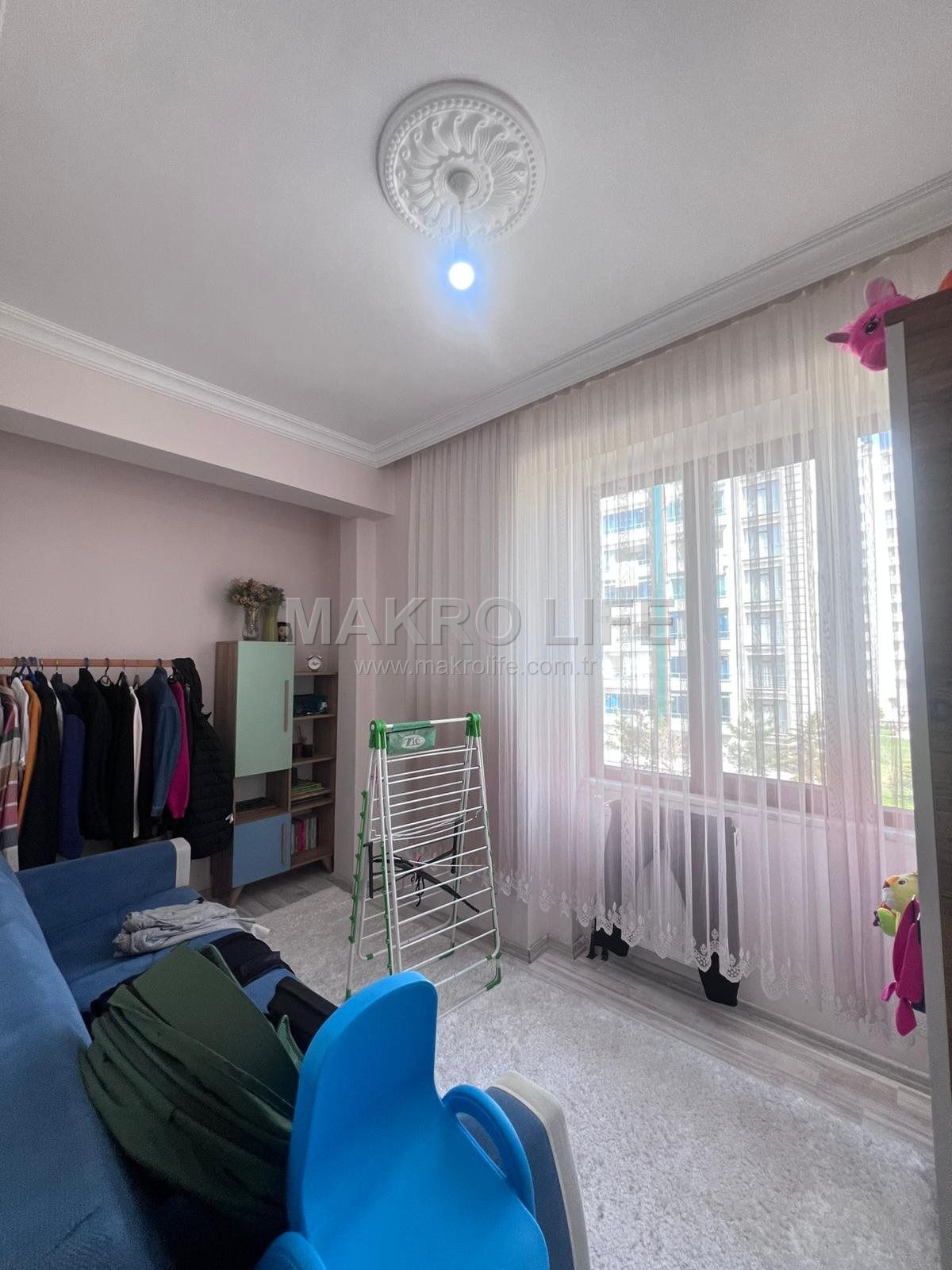 FARİKA MAHALLESİ'NDE SATILIK ARA KAT 2+1 DAİRE