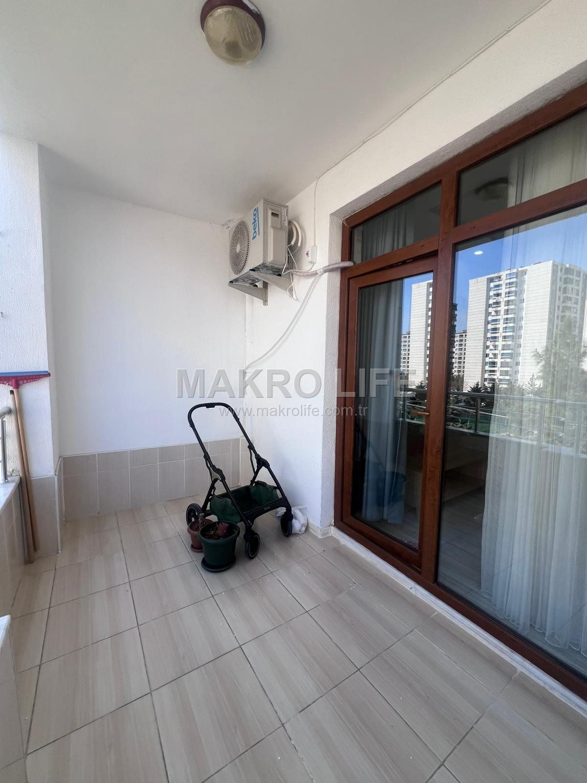 FARİKA MAHALLESİ'NDE SATILIK ARA KAT 2+1 DAİRE