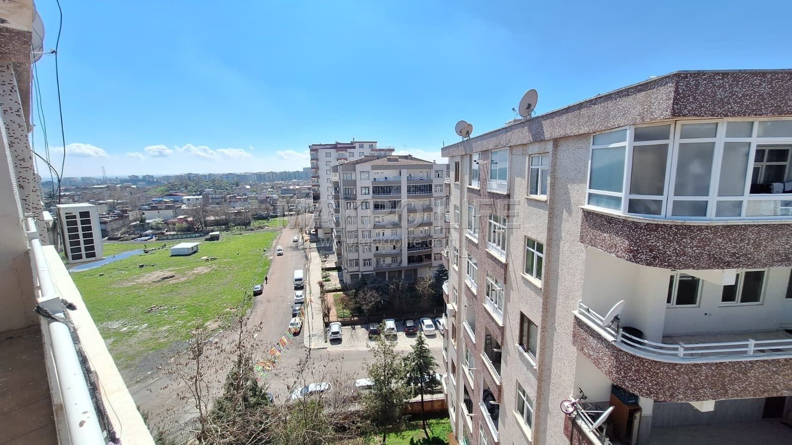 GAZİLER-YENİYOL'DA 3+1 GENİŞ/FERAH SATILIK AİLE DAİRESİ