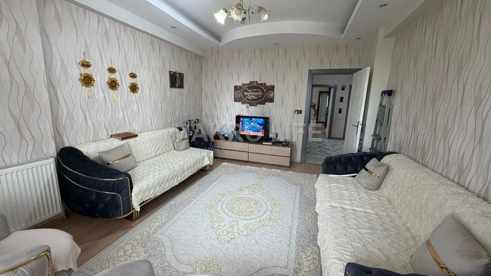 ÜÇKUYULARDA SİTELİ YAPILI 3+1 SATILIK DAİRE