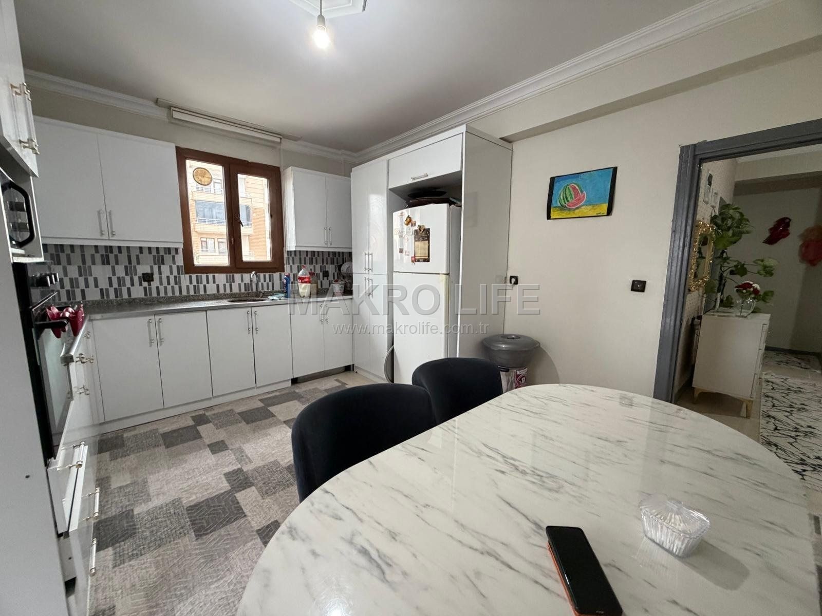 ÜÇKUYULARDA SİTELİ YAPILI 3+1 SATILIK DAİRE
