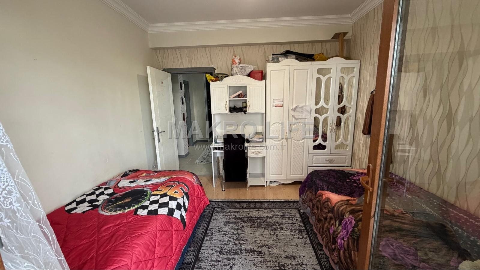 ÜÇKUYULARDA SİTELİ YAPILI 3+1 SATILIK DAİRE