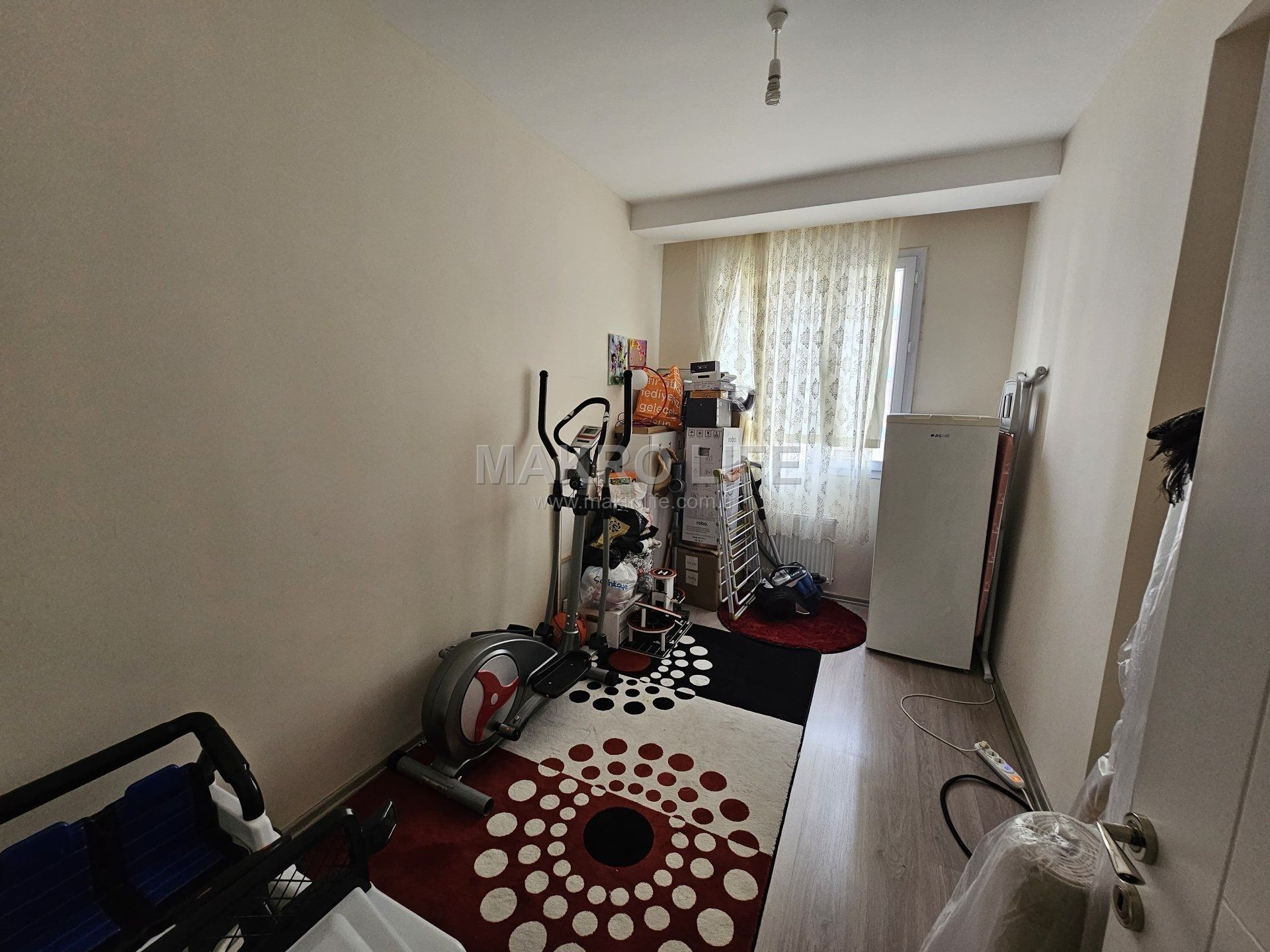 CEYLAN AWM ARKASI TAŞKIRANDA SATILIK LÜX 4+1 FIRSAT DAİRE