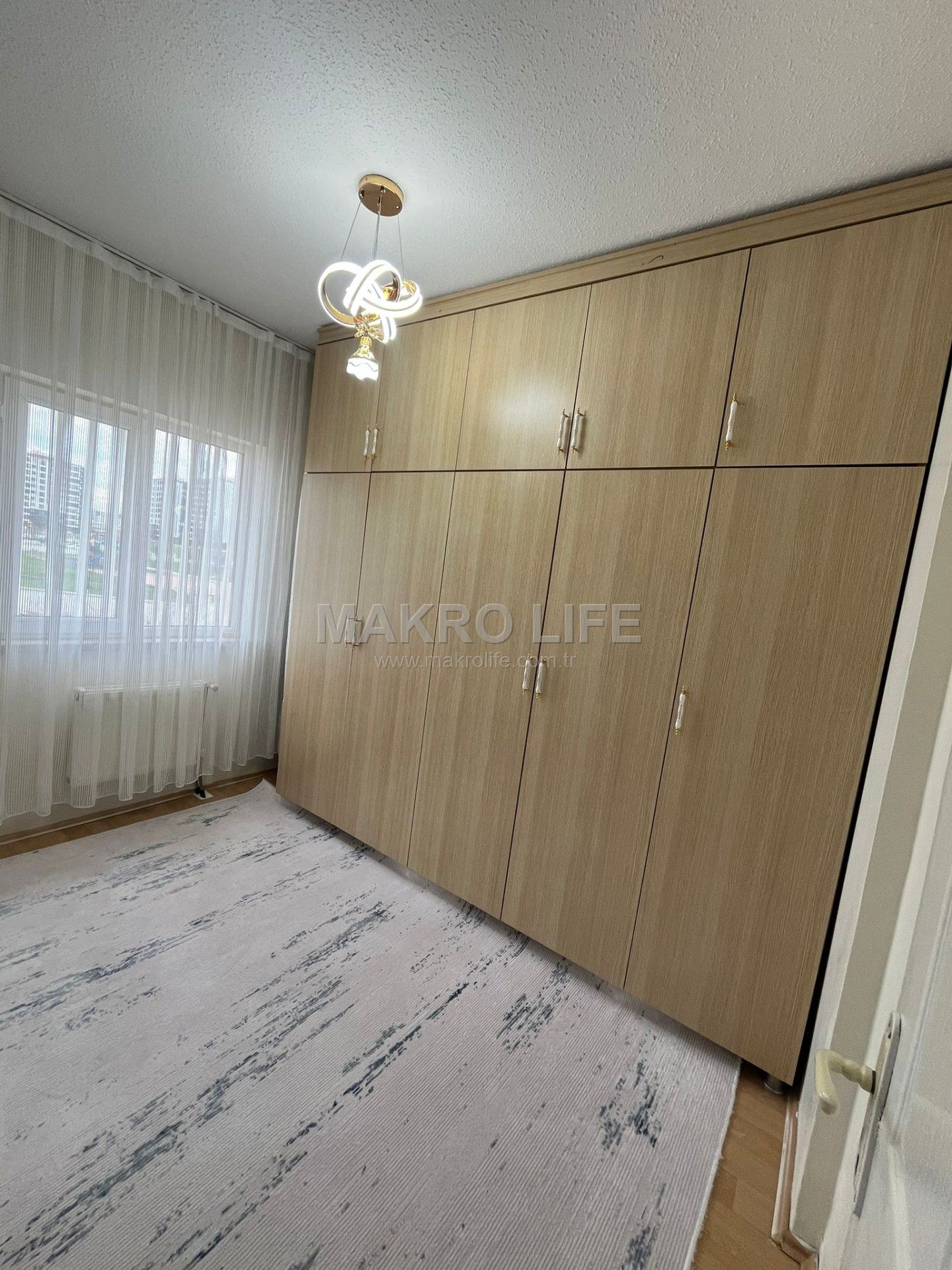 ÜÇKUYULARDA 2+1 İÇİ FUL MASRAFLI ACİL SATILIK DAİRE