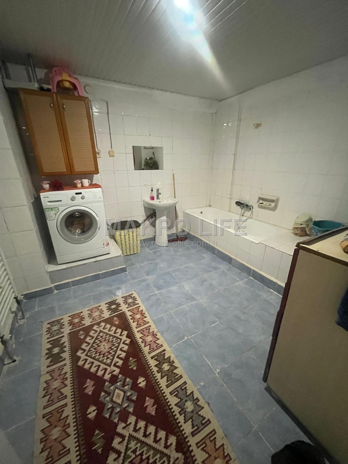 NİNOVA ARKASI ACİL SATILIK FIRSAT 3+1 DAİRE