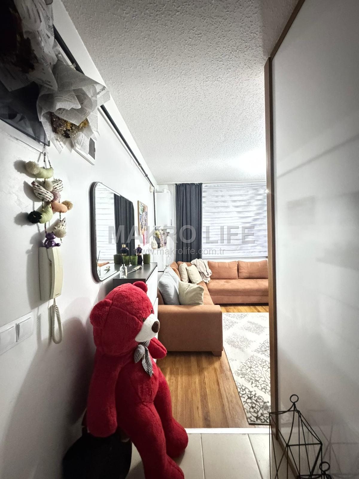 WİNSTOWN CİVARI SOSYAL KONUTLARDA 1+1 İÇİ FUL YAPILI FUL MASRAFLI FUL EŞYALI SATILIK DAİRE