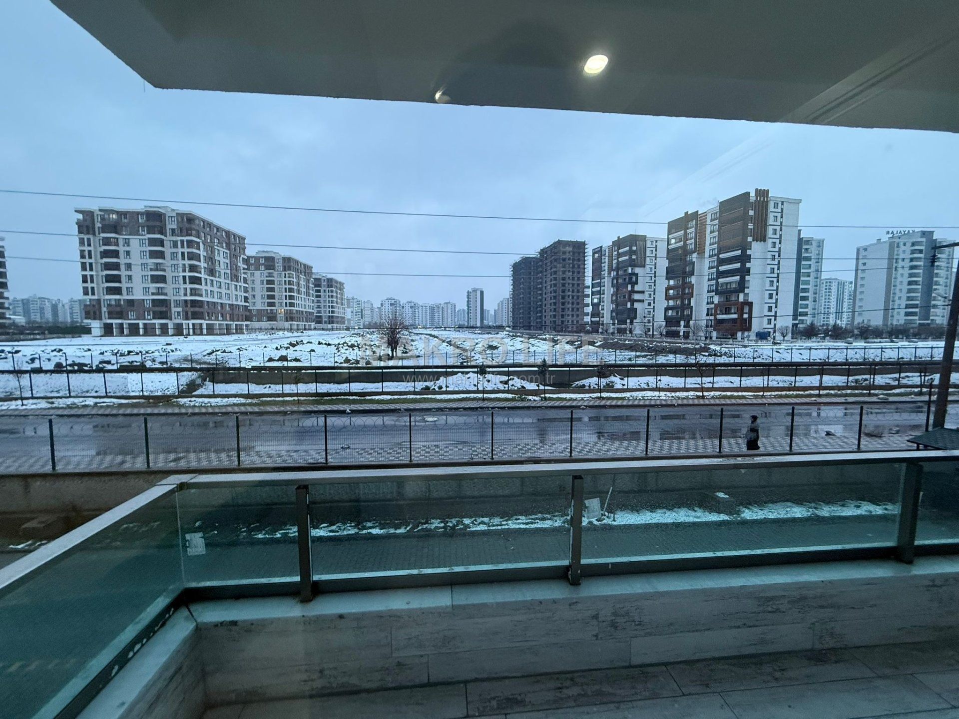 ADLİ TIP ARKASINDA SATILIK 2+1 DAİRE