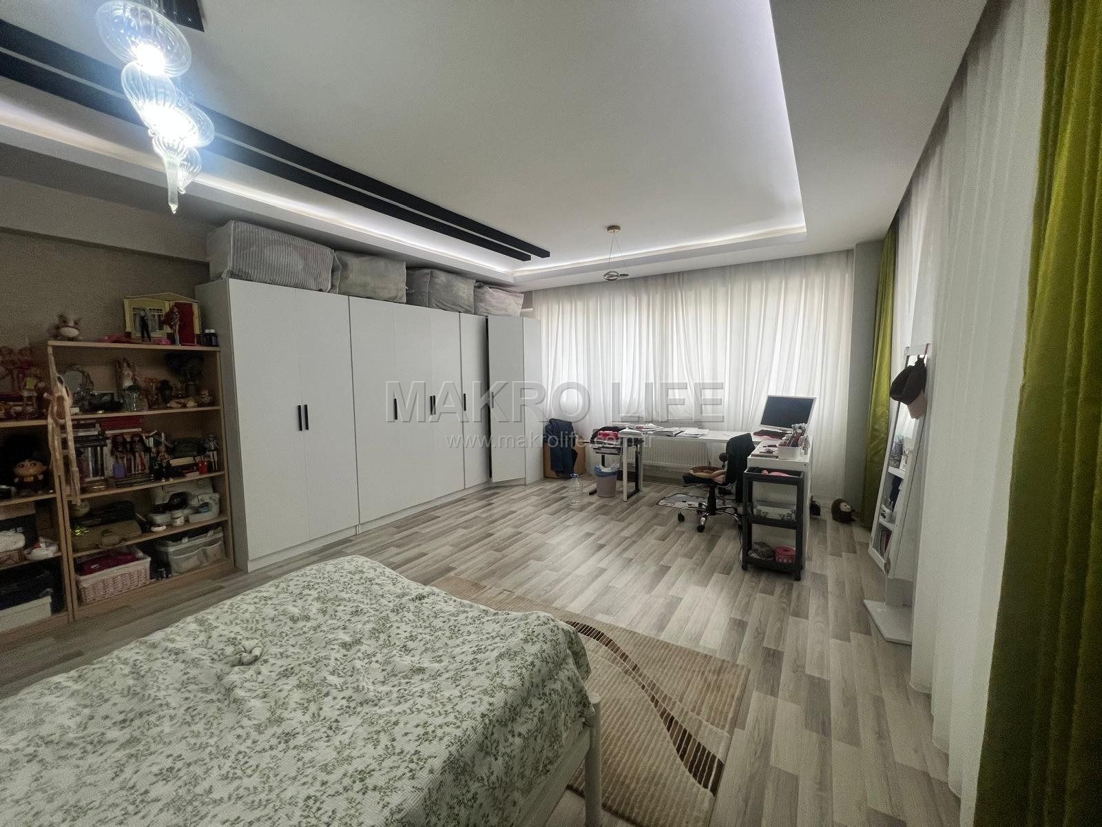 75 YOL TEKEL KAVŞAĞI CİVARİ SATILIK 3+1 GİRİŞ