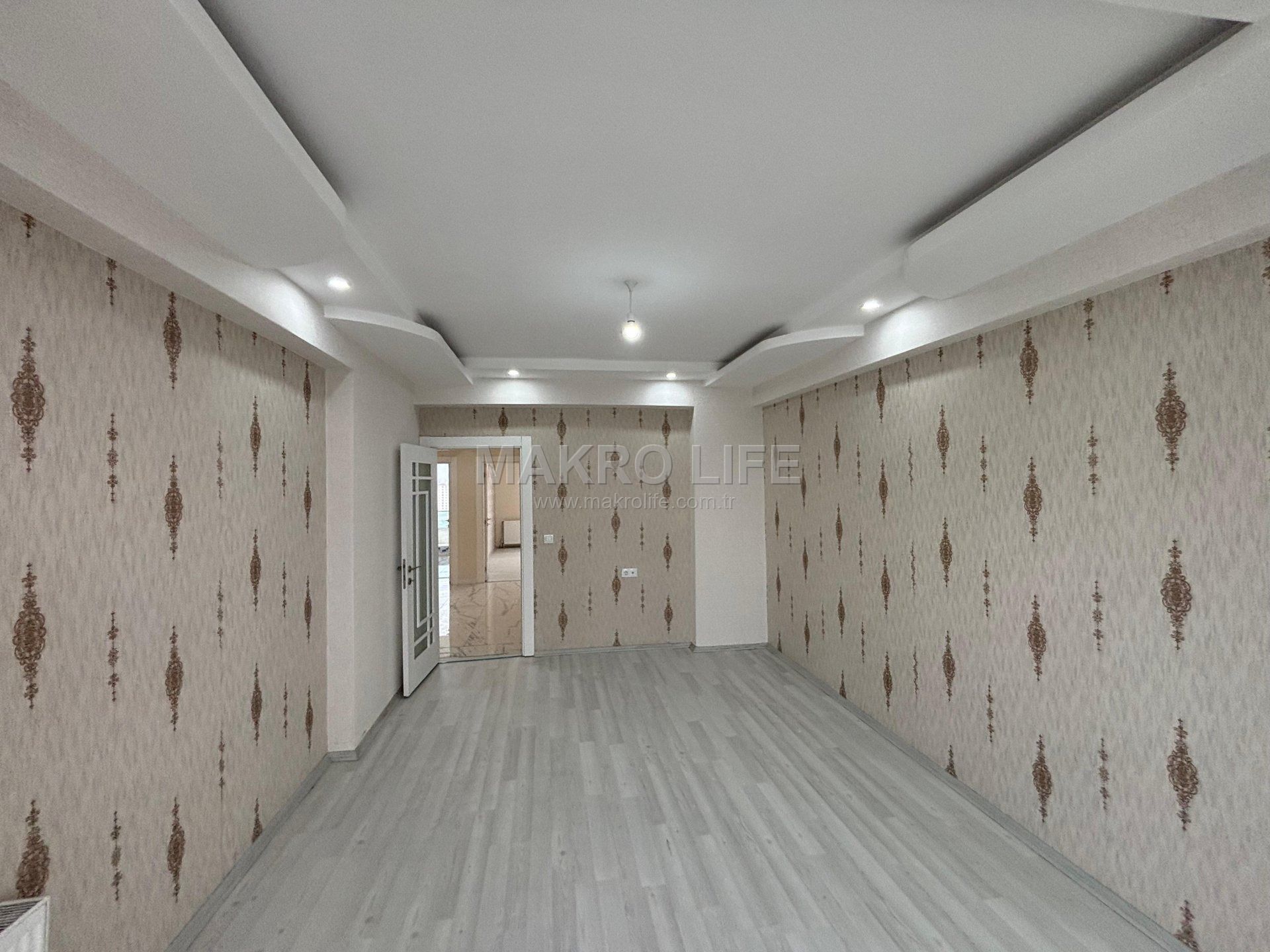 SATILIK WİNSTOWN İLE ADLİ TIP ARASINDA SIFIR 4,5+1 DAİRE