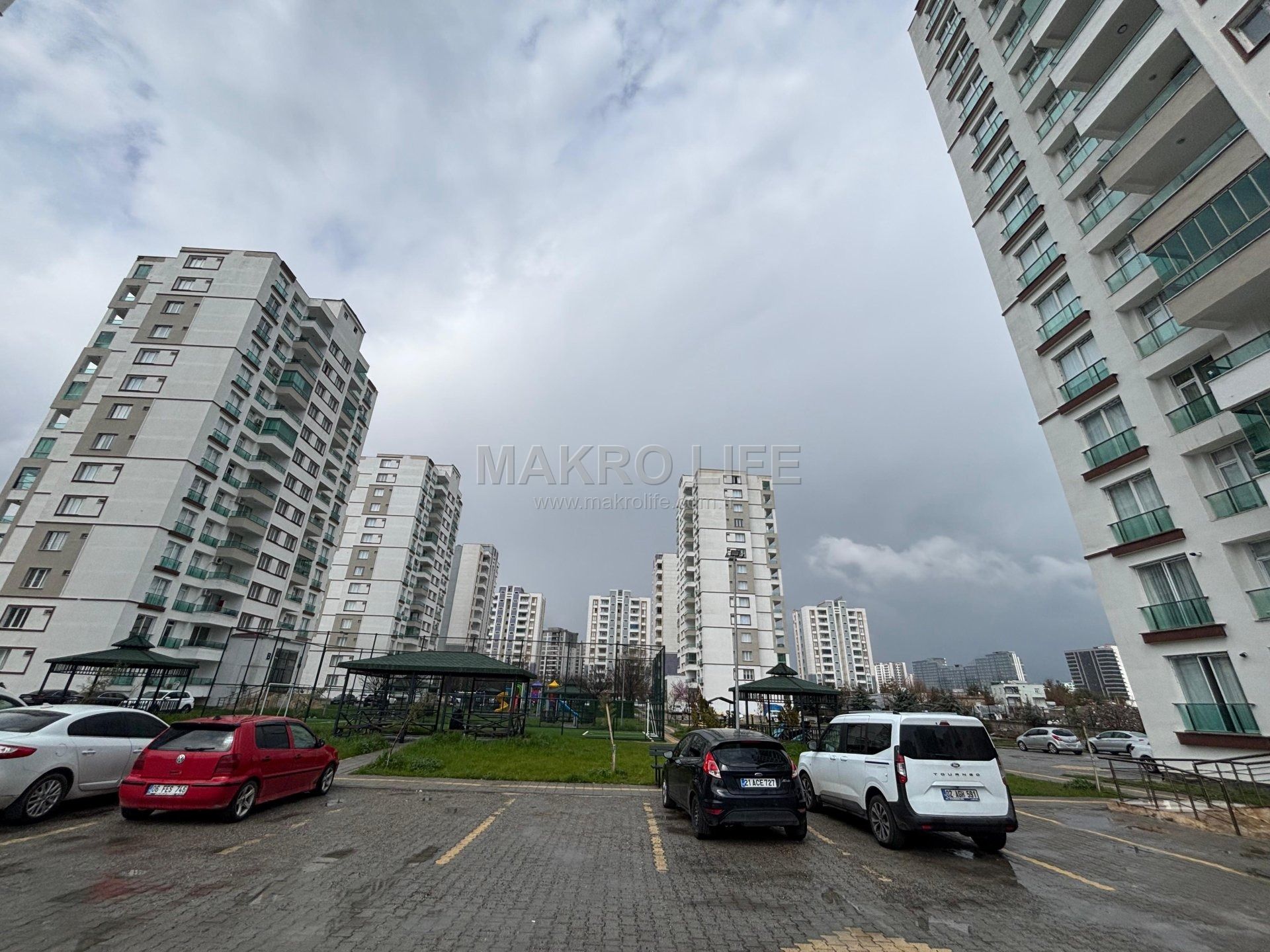 SATILIK WİNSTOWN İLE ADLİ TIP ARASINDA SIFIR 4,5+1 DAİRE