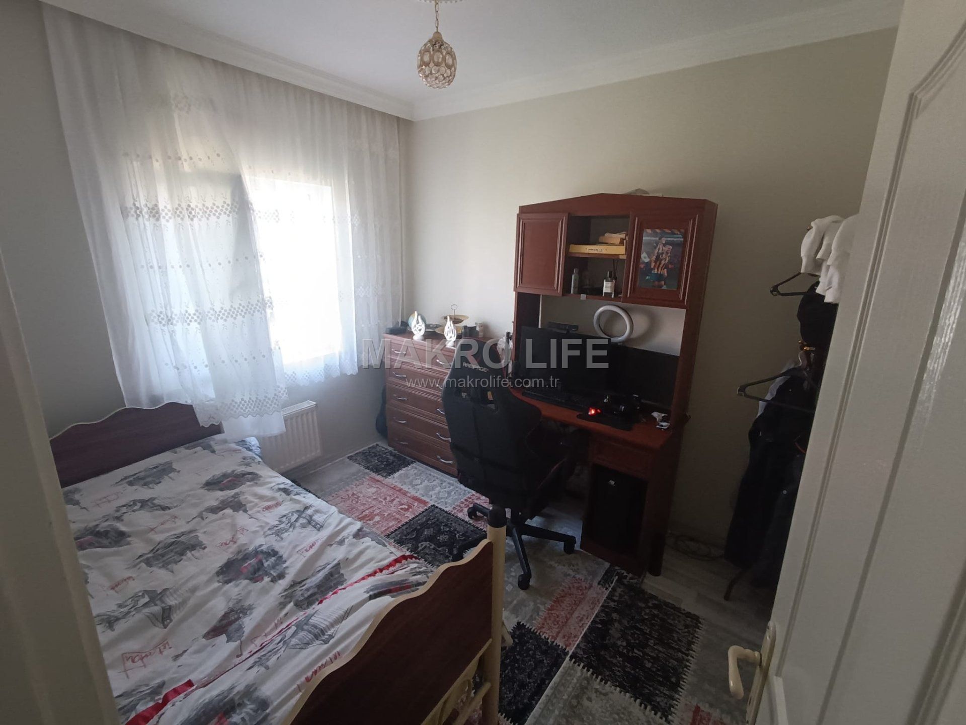 ÜÇKUYULAR FG TOKİDE ÖZEL BAHÇELİ SATILIK 2+1 GENİŞ FIRSAT DAİRE