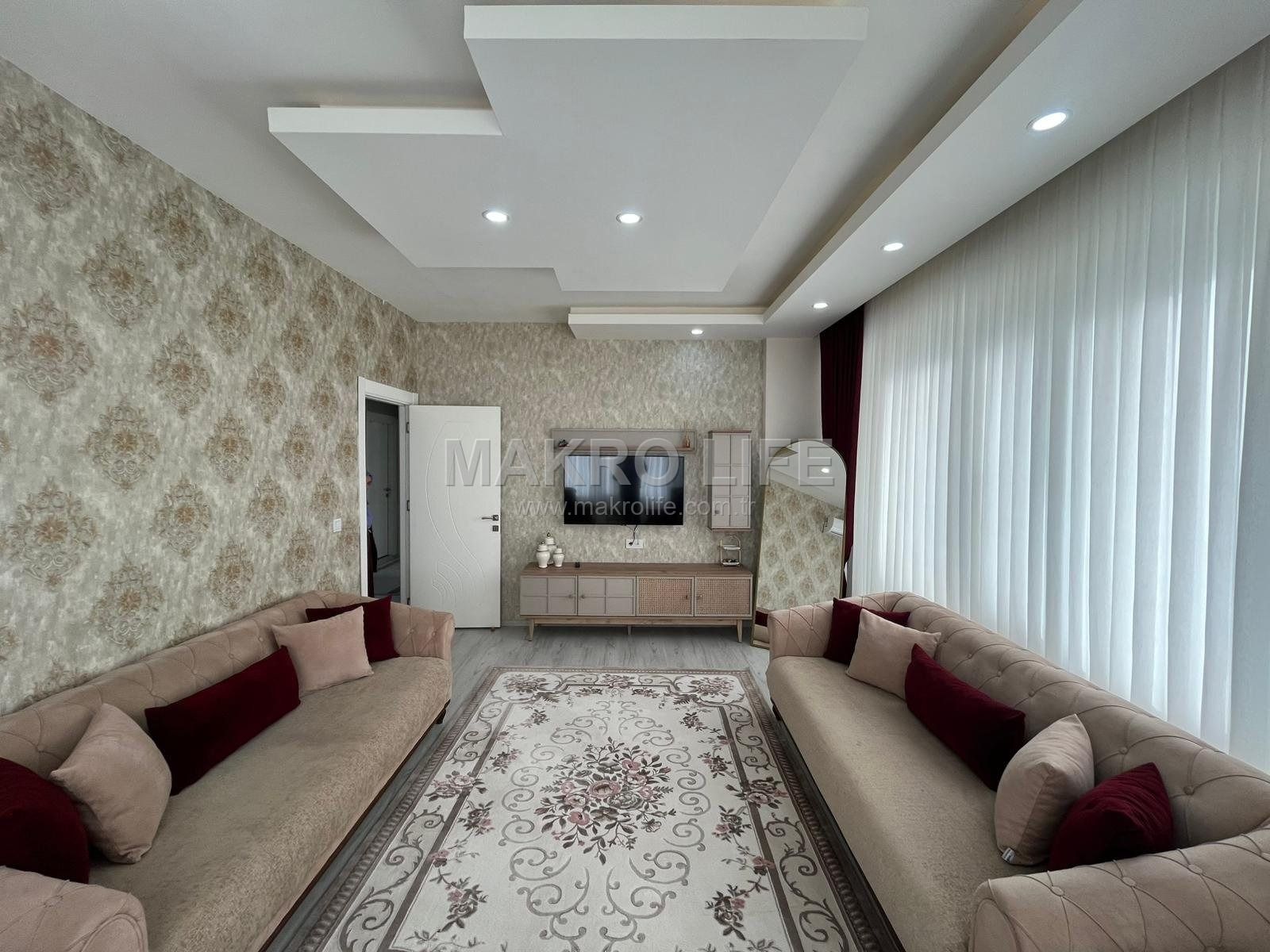 BAĞCILAR HESKİF CADDESİNDE 3+1 ARA KAT SATILIK FIRSAT DAİRE