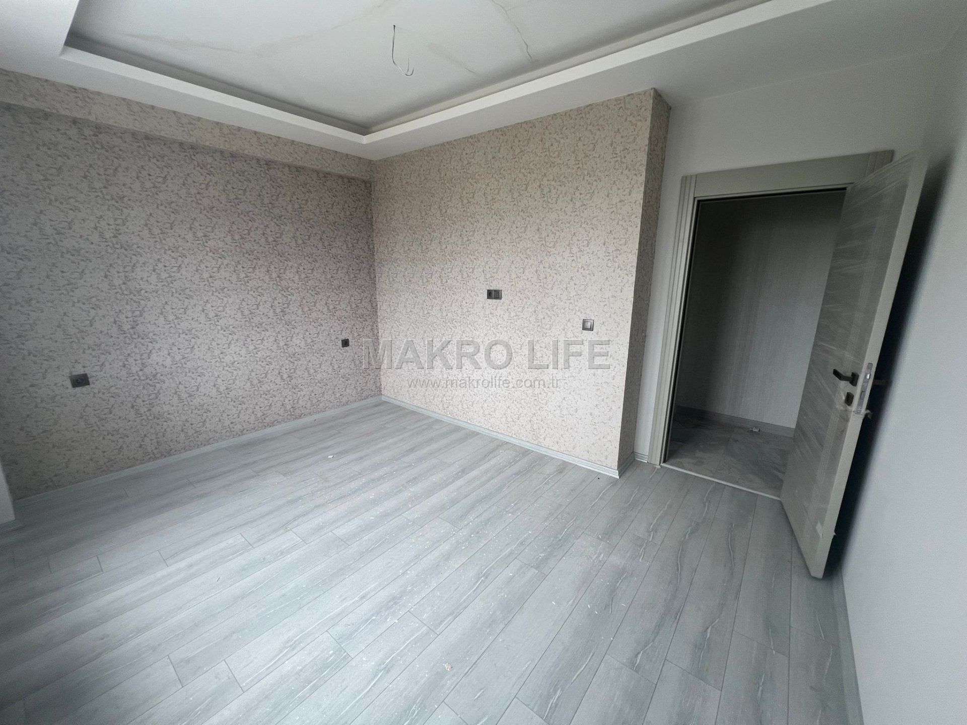 ALDINDAĞ KARŞISI KUTU GİBİ 2+1 DAİRE