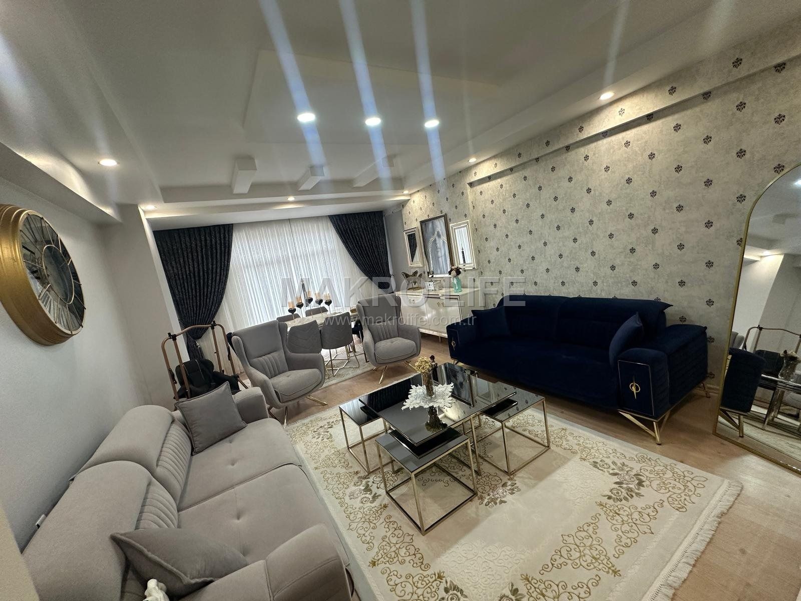 KAYAPINAR’DA LÜKS VE KONFOR BİR ARADA SATILIK ARA KAT DAİRE