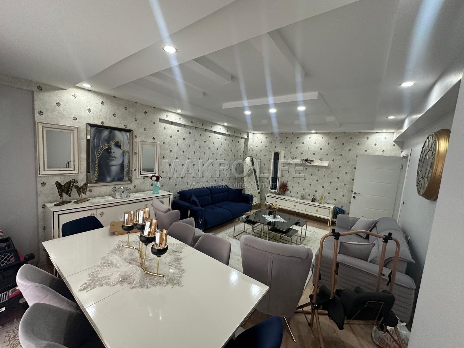 KAYAPINAR’DA LÜKS VE KONFOR BİR ARADA SATILIK ARA KAT DAİRE