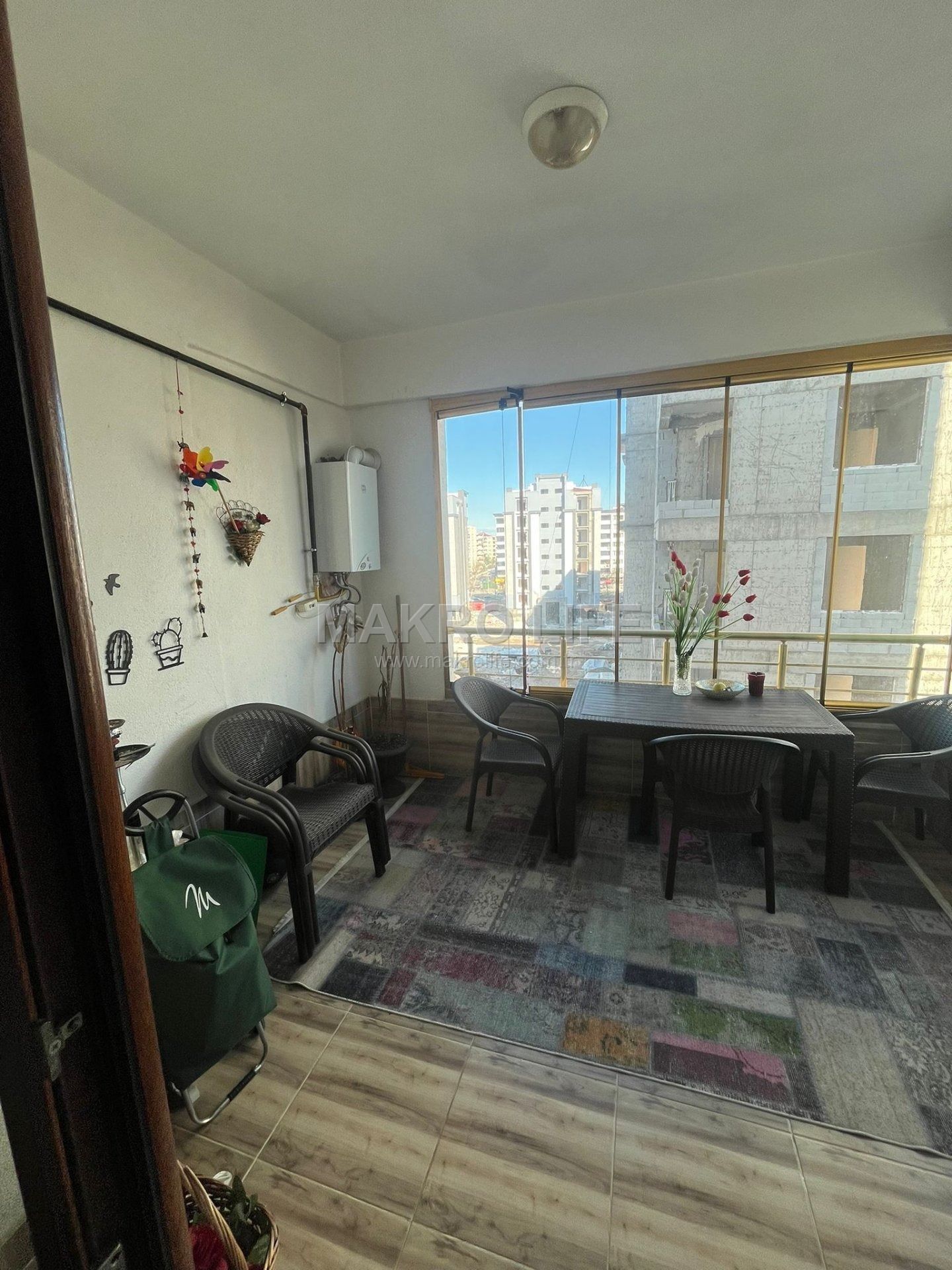 HAVAALANI KAVŞAĞINDA ACİL SATILIK 3+1 DAİRE