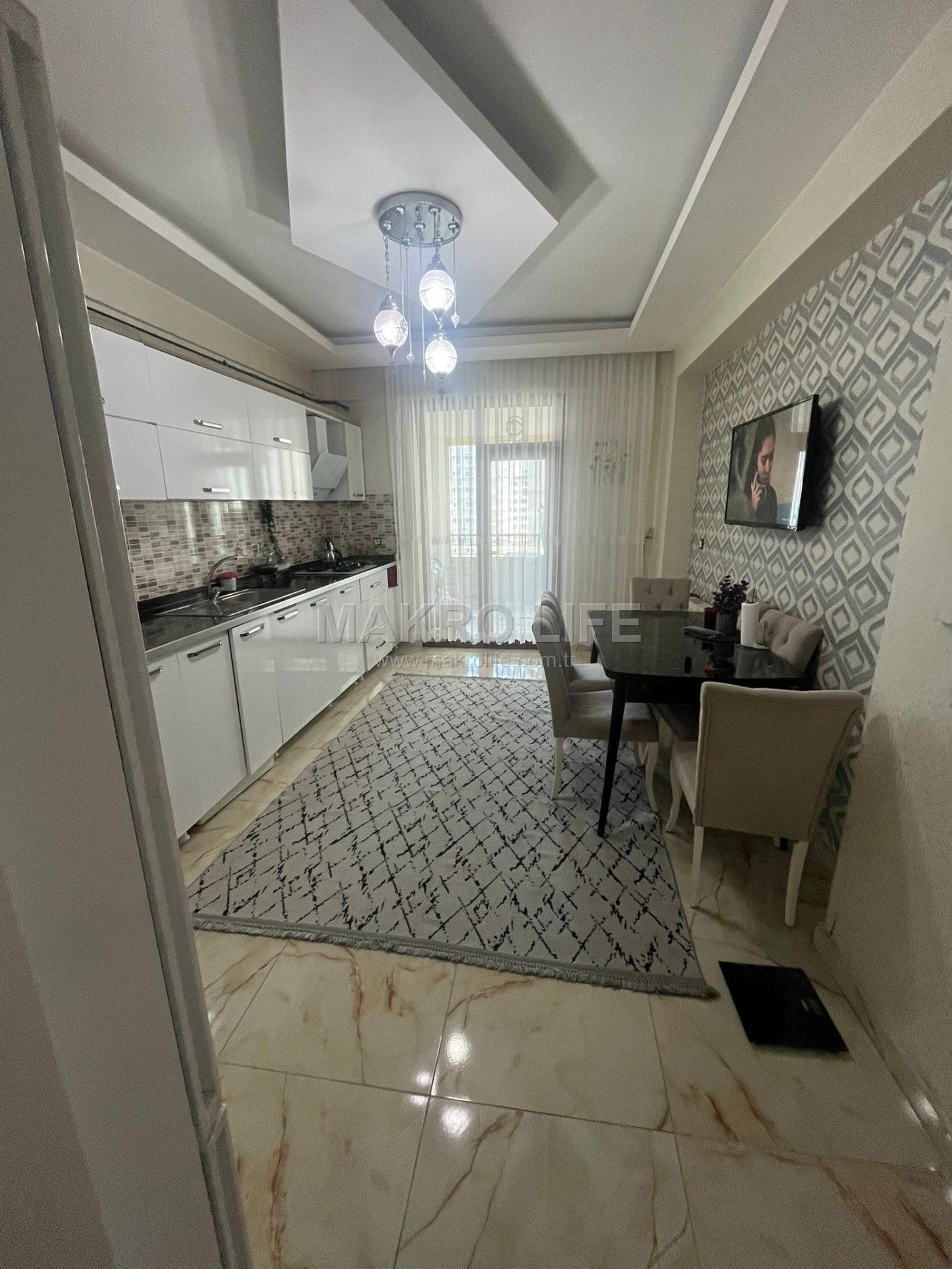 HAVAALANI KAVŞAĞINDA ACİL SATILIK 3+1 DAİRE