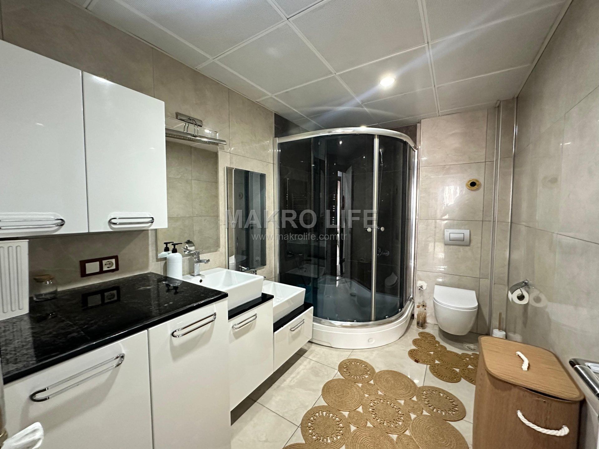 KAYAPINAR OTOGAR ARKASINDA 4+1 LÜKS DAİREMİZ SATILIKTIR