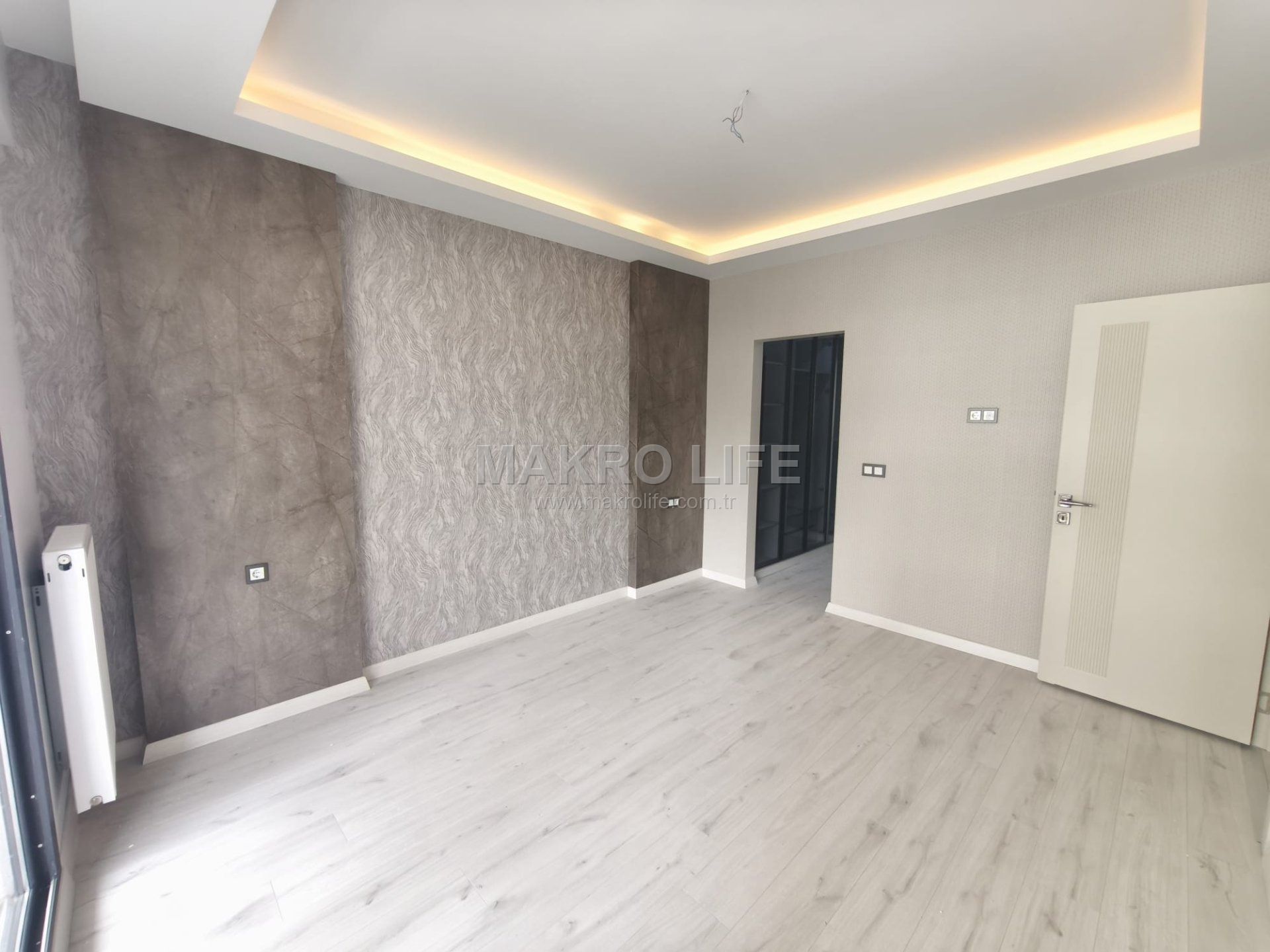 SULTAN HASTANESİ YANINDA 3,5+1 SATILIK FIRSAT DAİRE