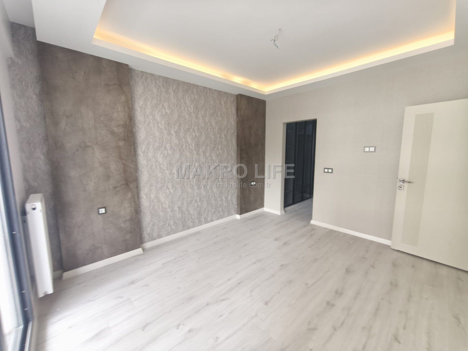 SULTAN HASTANESİ YANINDA 3,5+1 SATILIK FIRSAT DAİRE