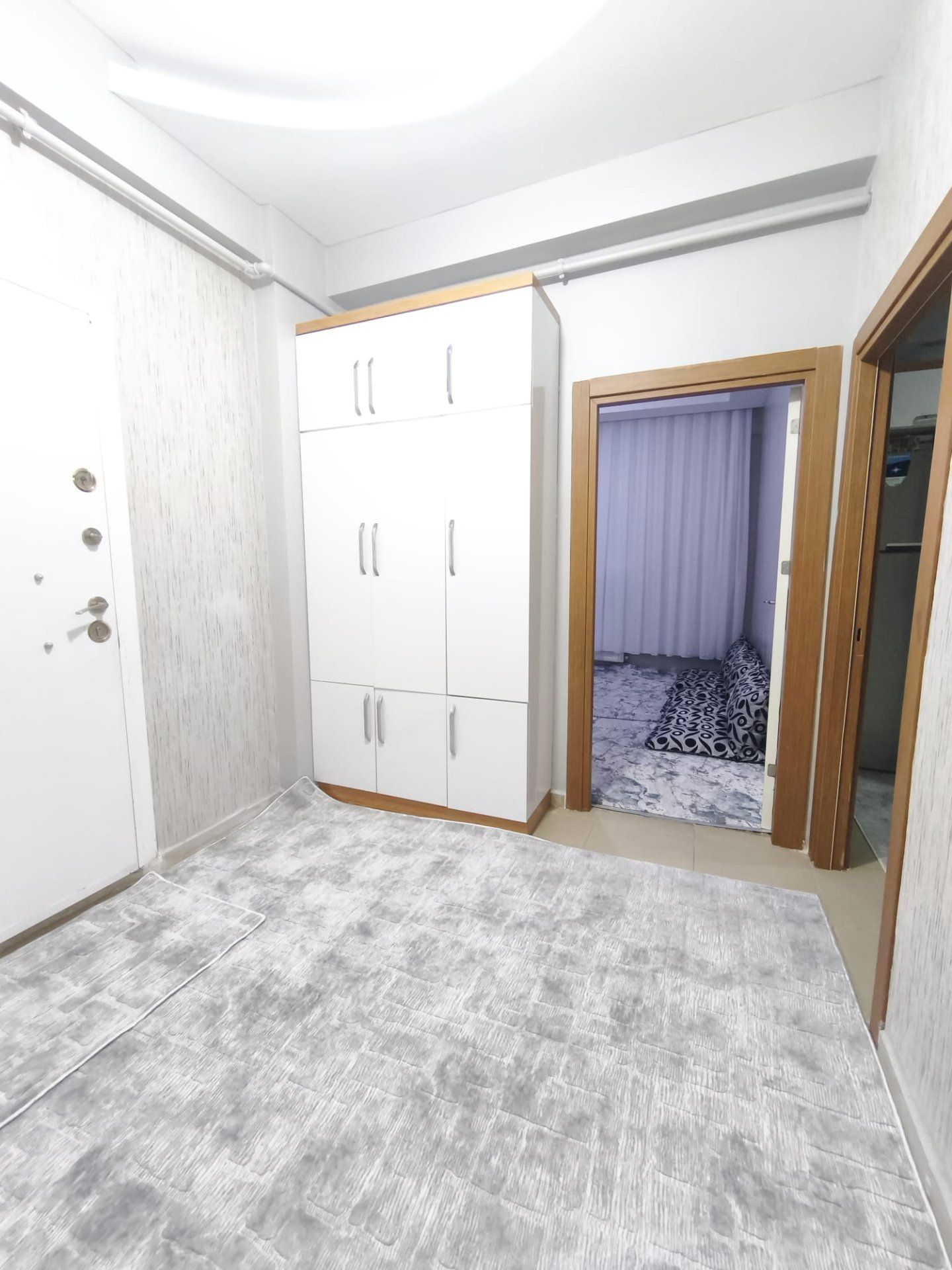 ACİL SATILIK AHMET KAYA CADDESİNDE 2+1 YÜKSEK GİRİŞ DAİRE