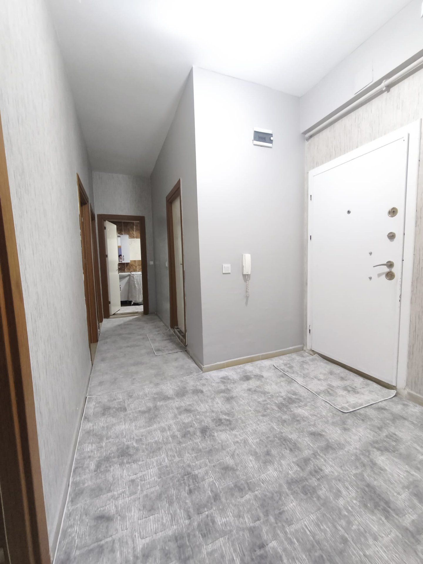 ACİL SATILIK AHMET KAYA CADDESİNDE 2+1 YÜKSEK GİRİŞ DAİRE